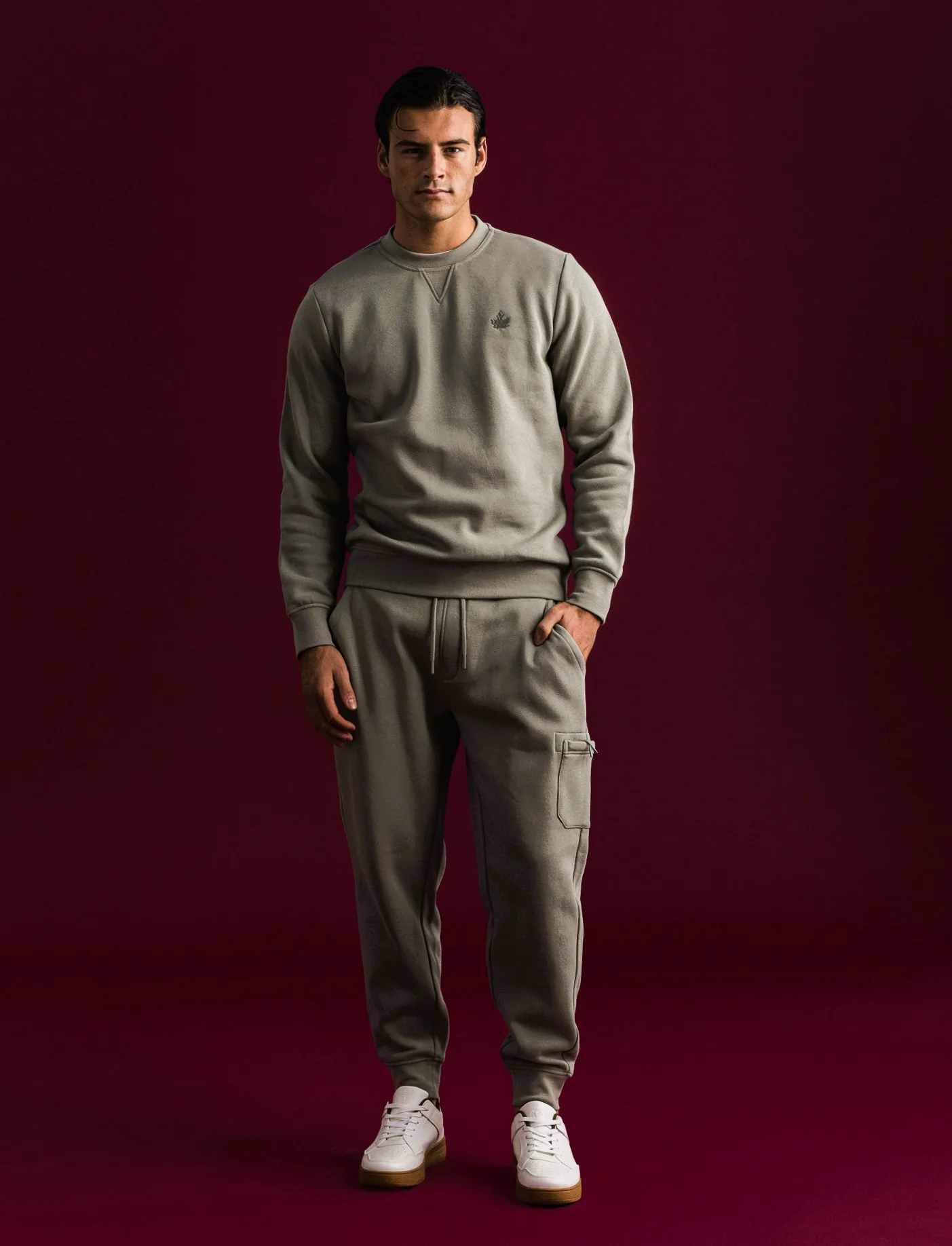 PANTALONI JOGGER IN FELPA CON TASCA LATERALE - Verde salvia - Image 3