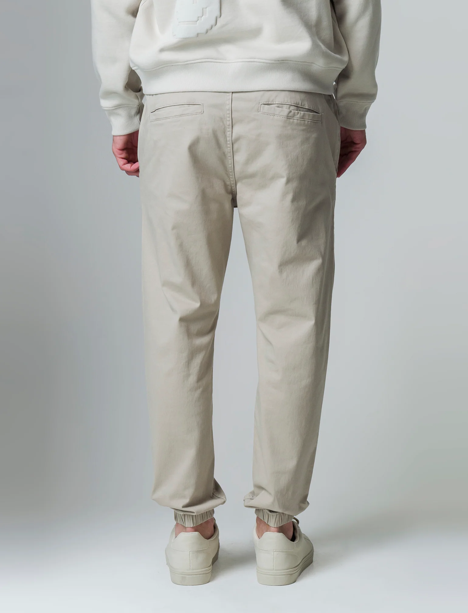 Pantaloni jogger in twill elasticizzato da uomo - Beige