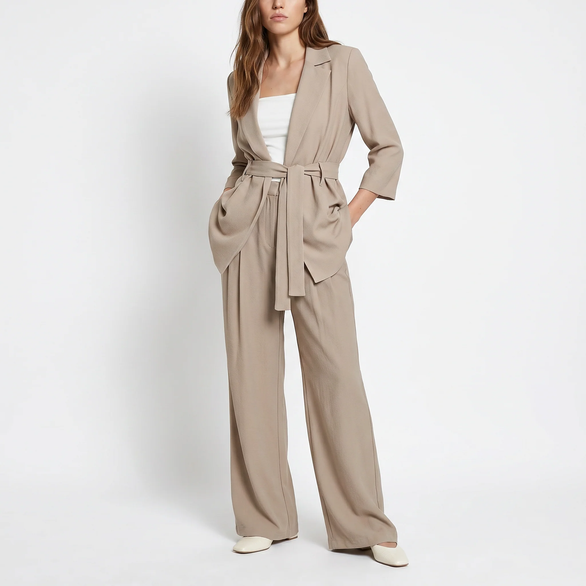 Pantaloni palazzo con pinches e tasche - Beige - Image 4