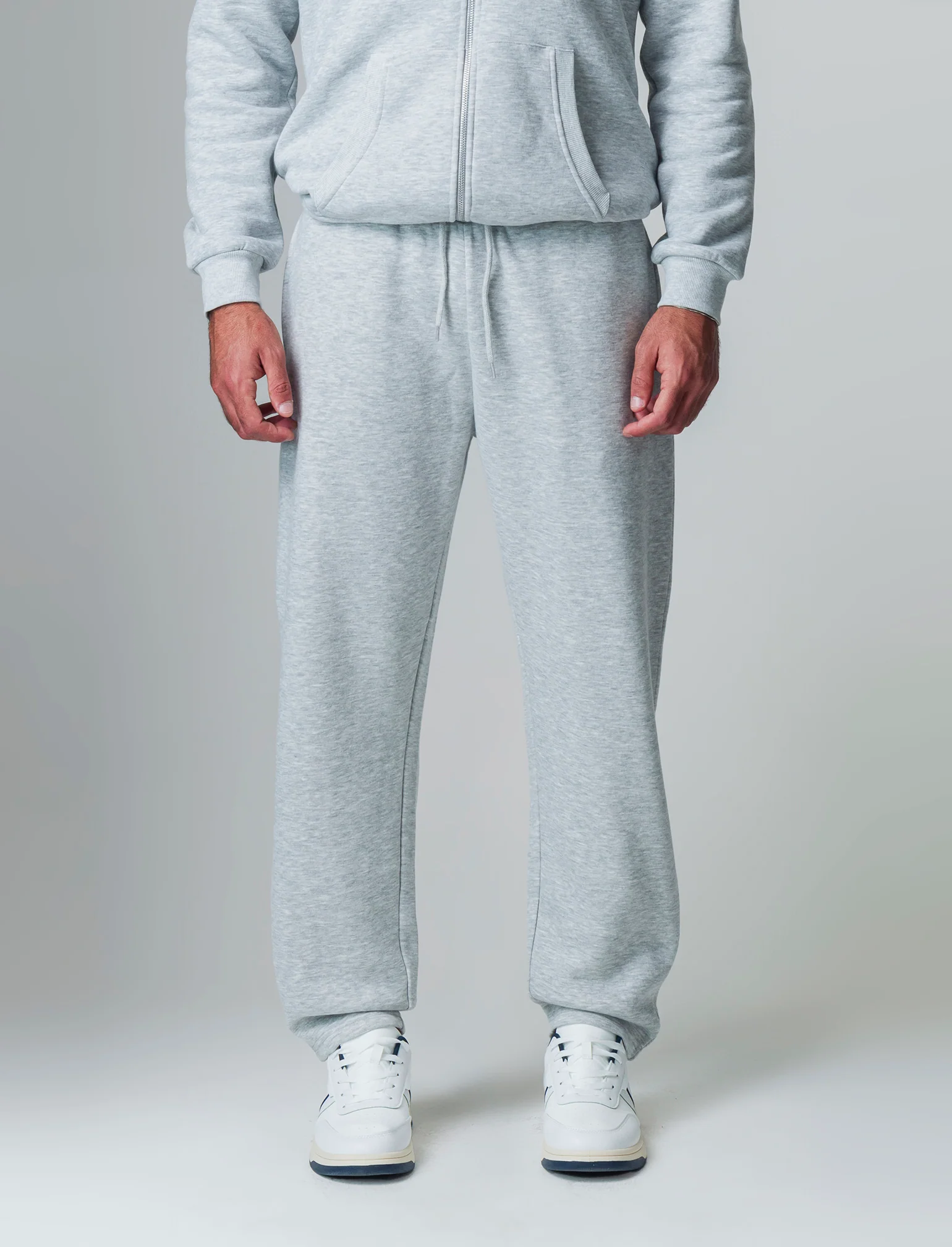 Pantaloni straight in felpa con vita jogger da uomo - Grigio mel.