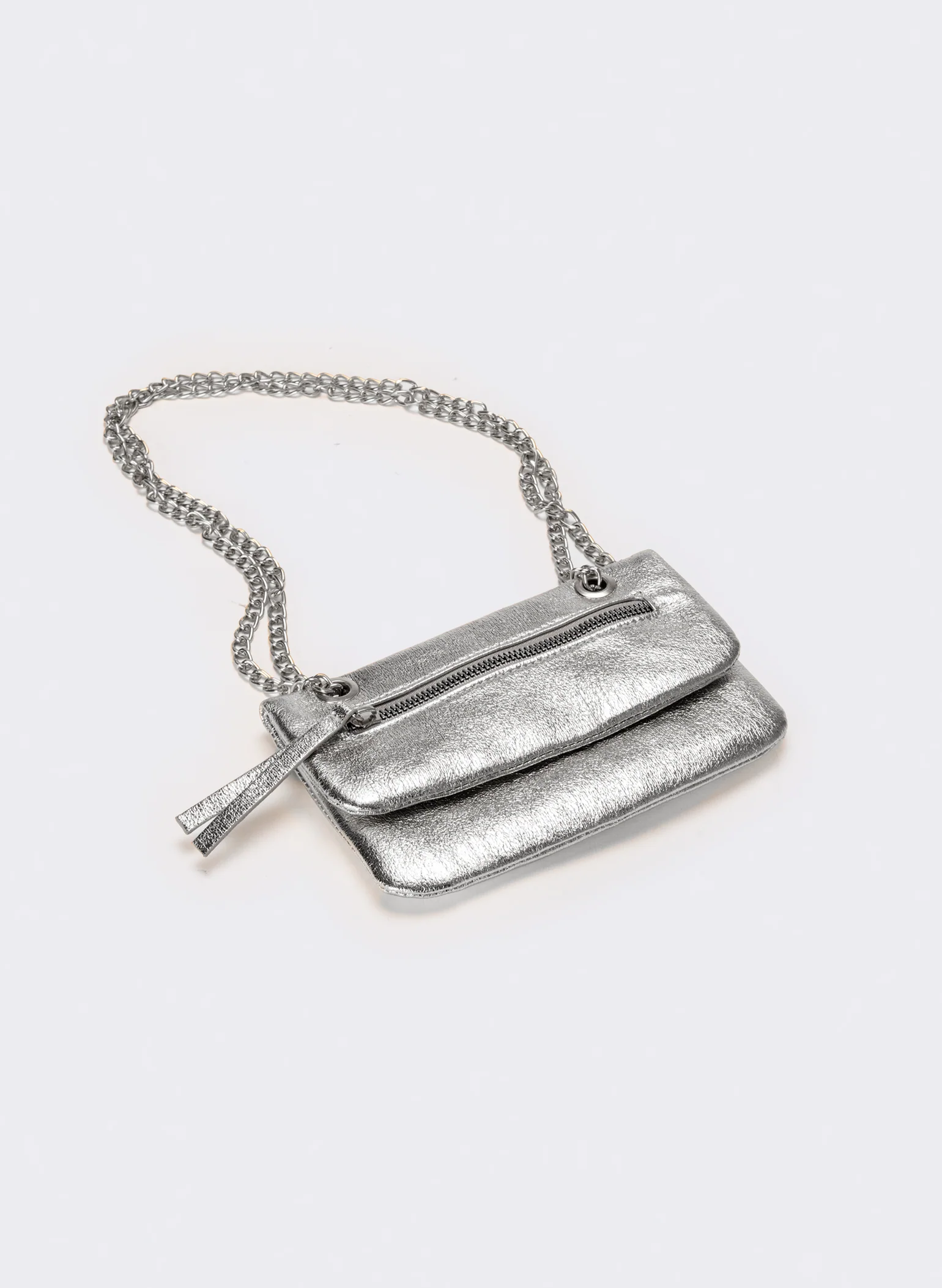 Portafogli donna con patta e tracolla - Argento - Image 2