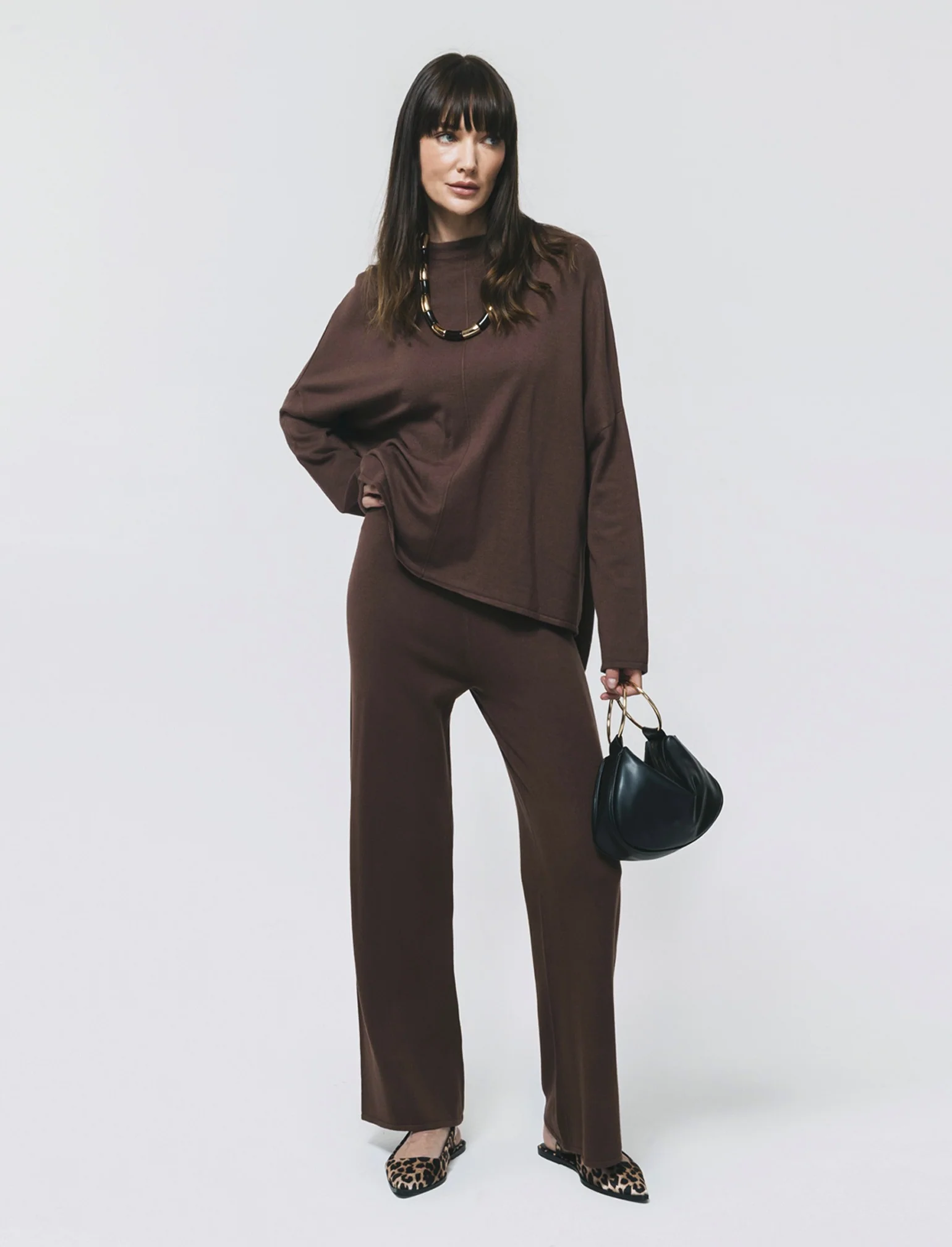 Pullover Mezzo Collo con Spacchi Fianchi - Marrone - Image 3