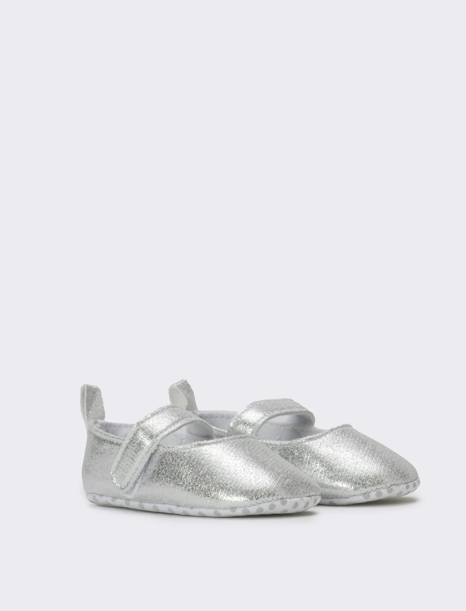 Scarpa con cuori da neonata - Argento - Image 2