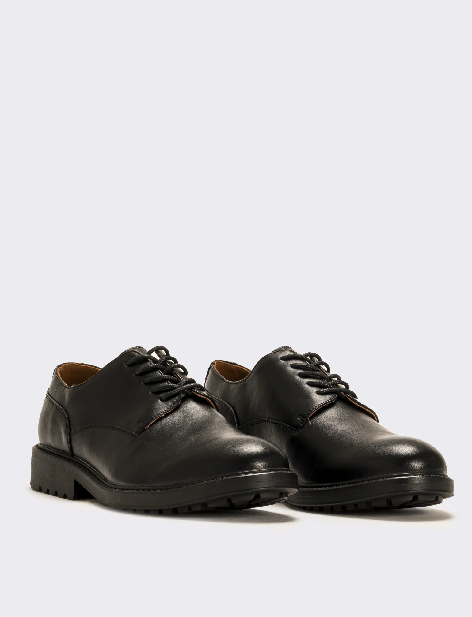 Scarpa stringata con fondo roccia - Nero - Image 3