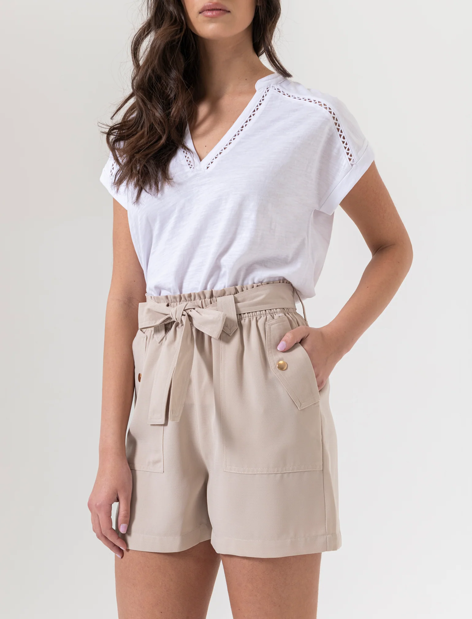 Short con cintura da donna - Beige corda - Image 2