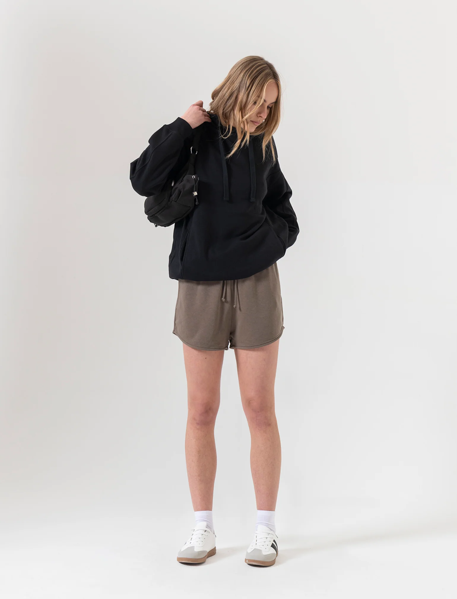 Short con coulisse da donna - Verde salvia - Image 3