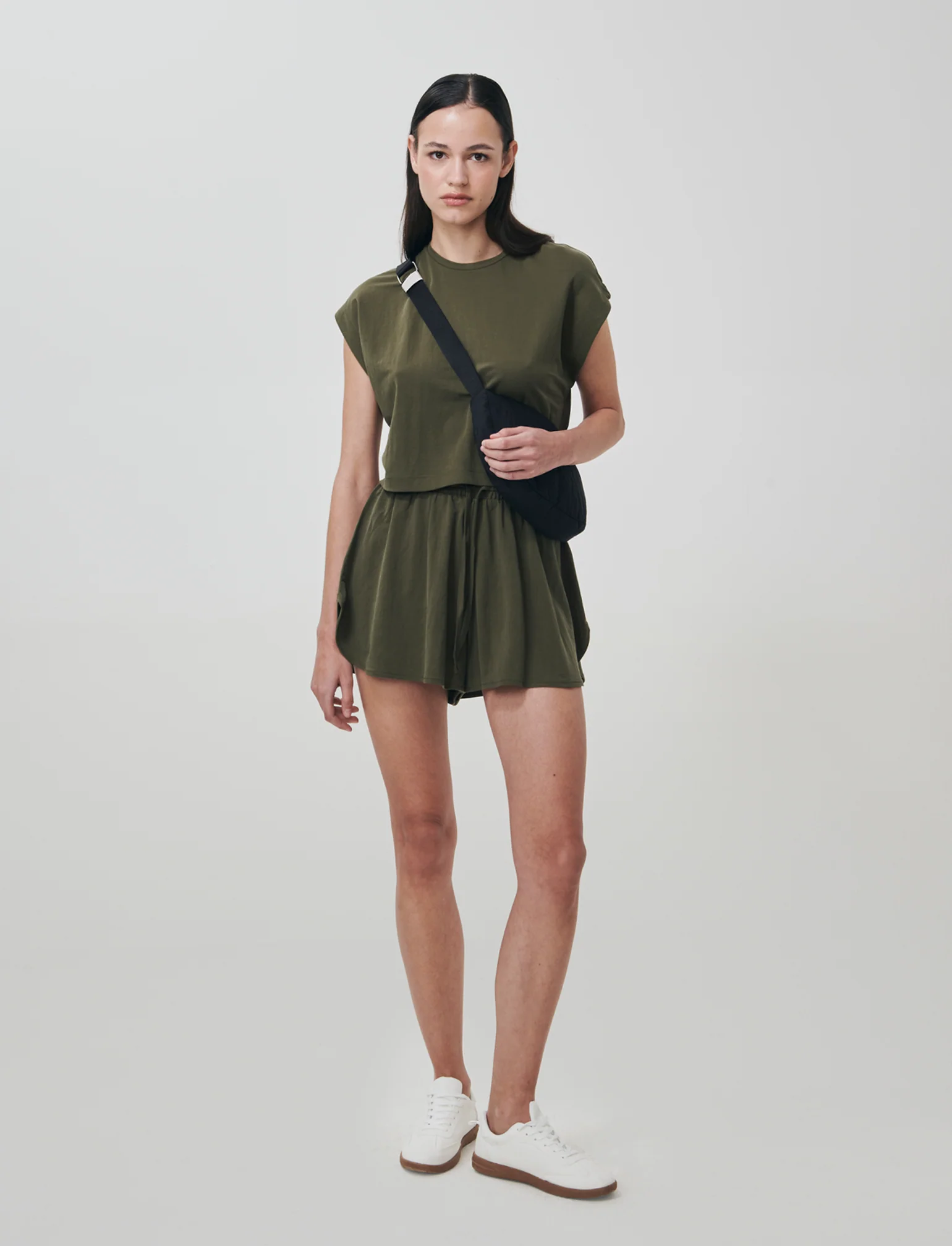 Short con fondo arrotondato e coulisse - Kaky 1 - Image 3