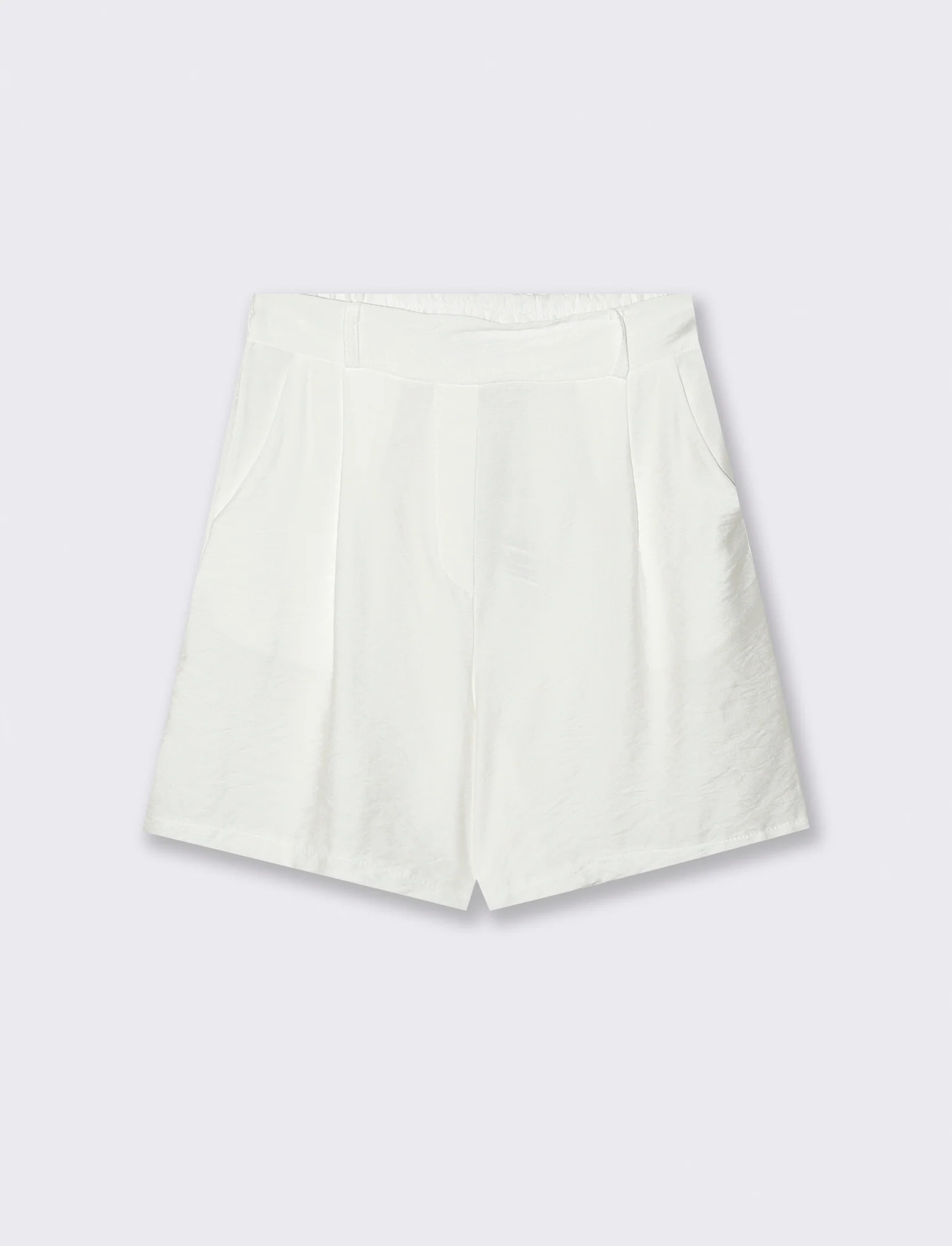 Short con passanti e pinces - Bianco