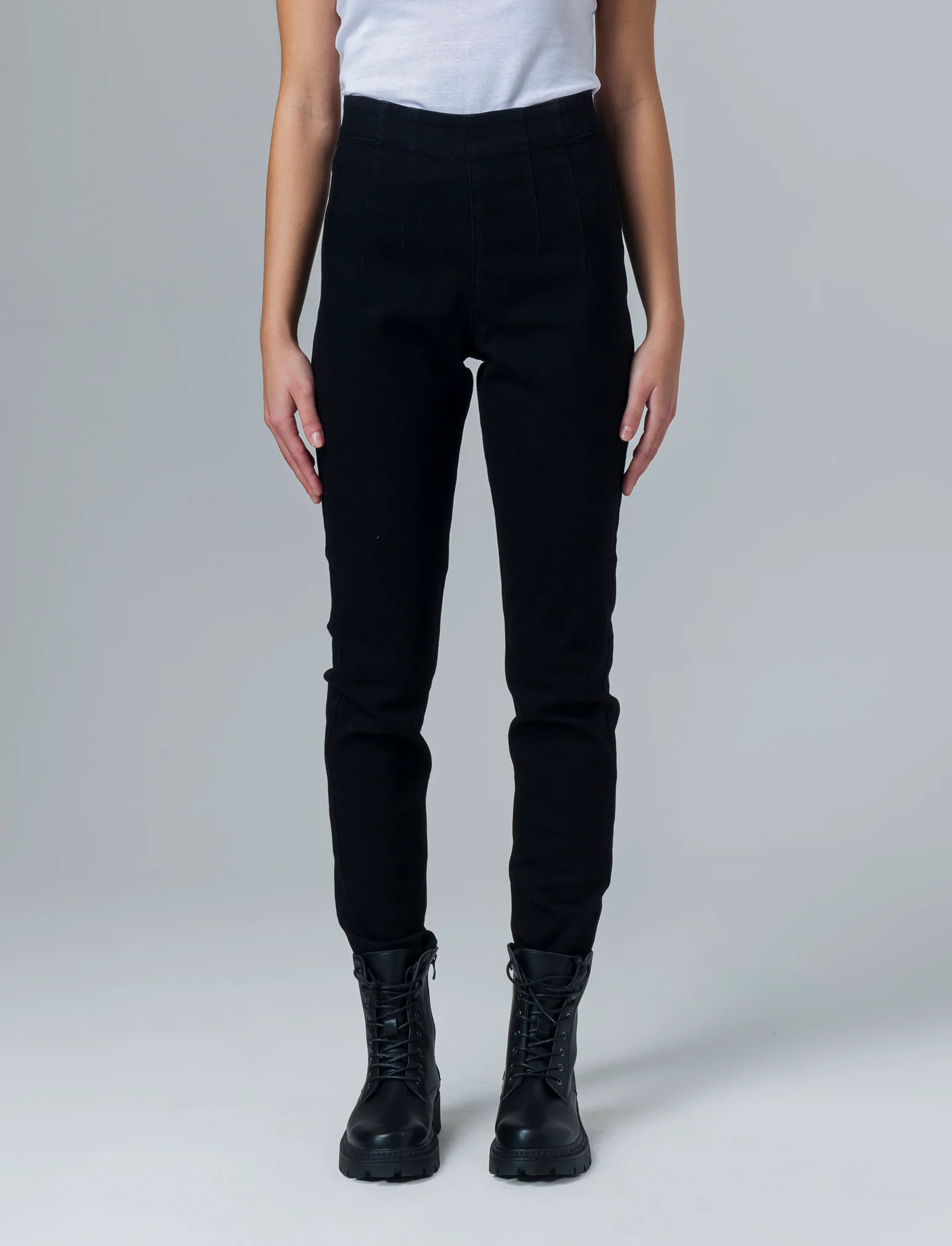 Skinny jeans con elastico in vita da donna - Nero