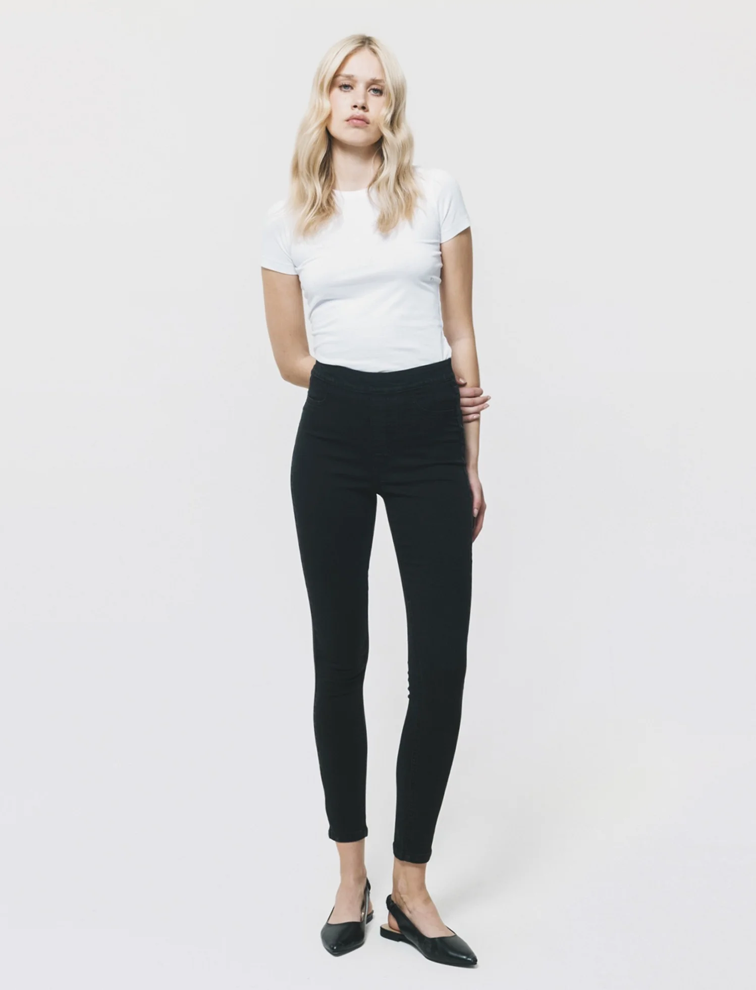 Skinny Jeans Vita Alta con Elastico - Nero - Image 4