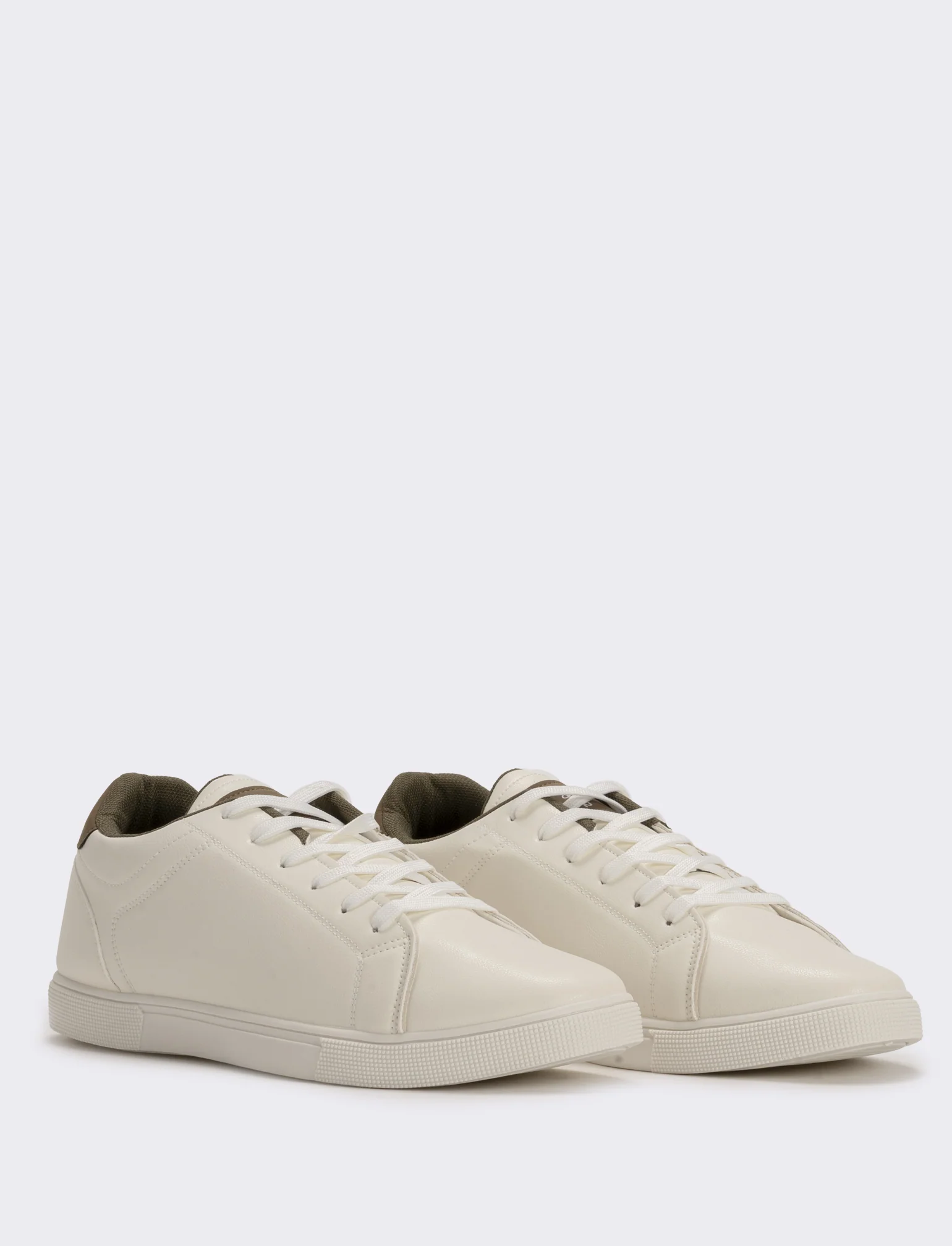 Sneakers bianche con dettaglio verde - Bianco - Image 2
