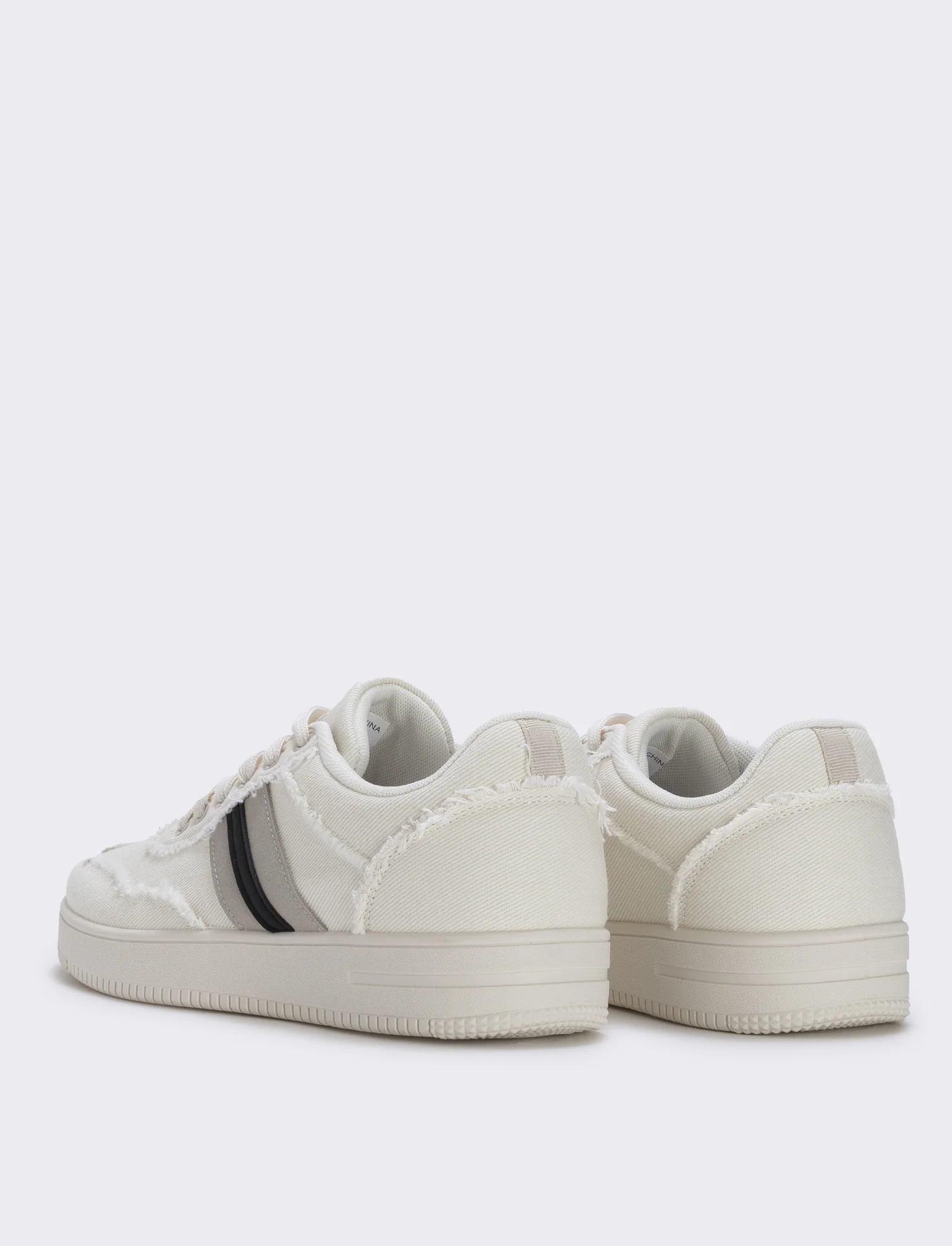 Sneakers bianche in tessuto con contrasto - Beige - Image 2