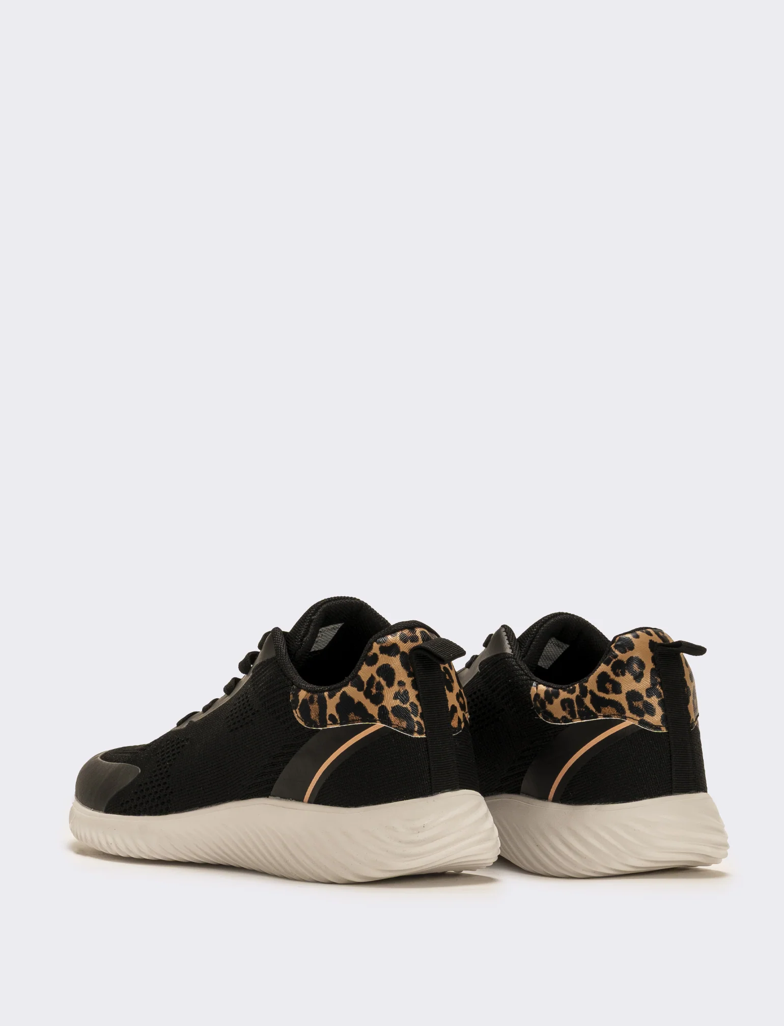 Sneakers ginnica da donna - Nero - Image 3