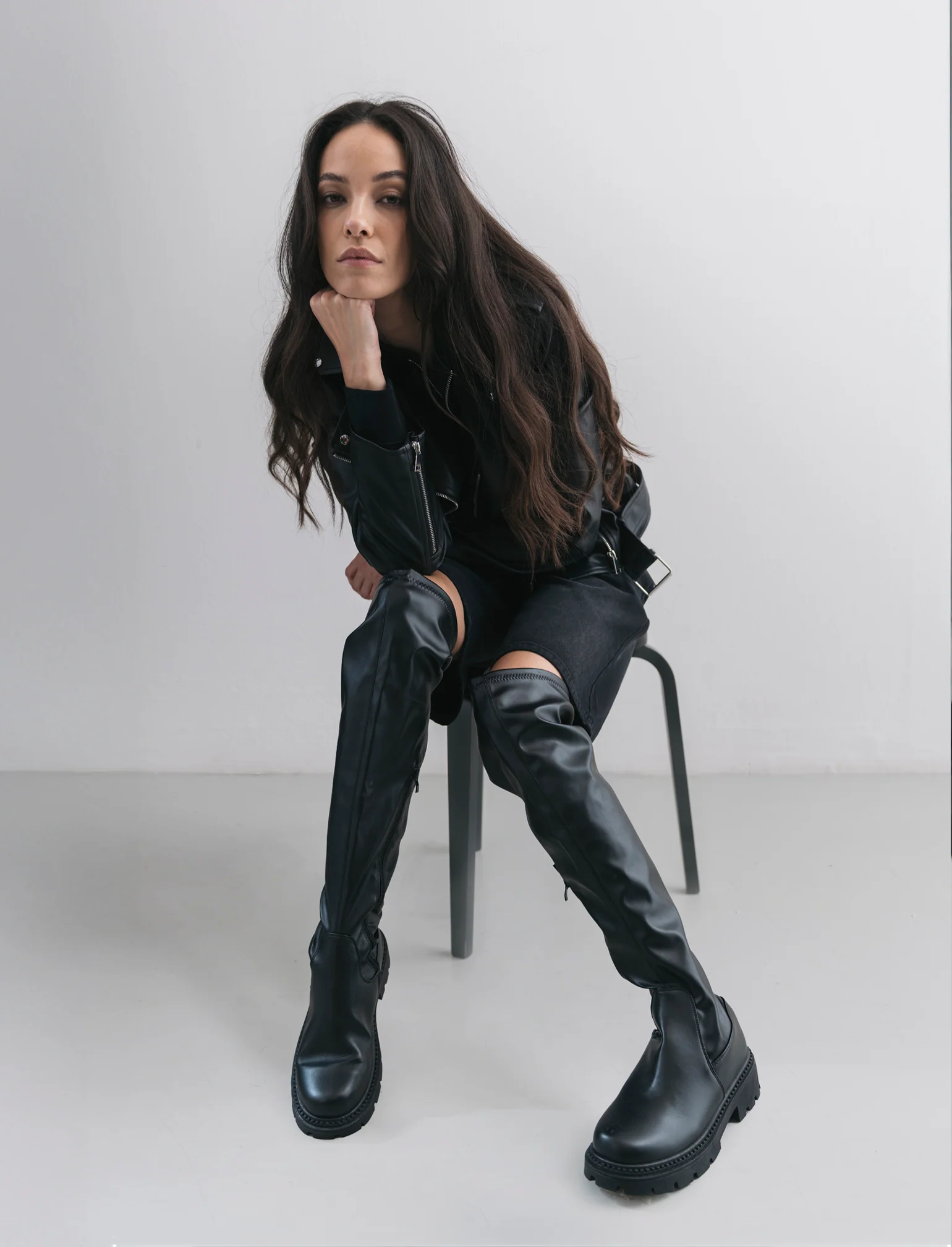 Stivale sopra il ginocchio in poliuretano donna - Nero - Image 3