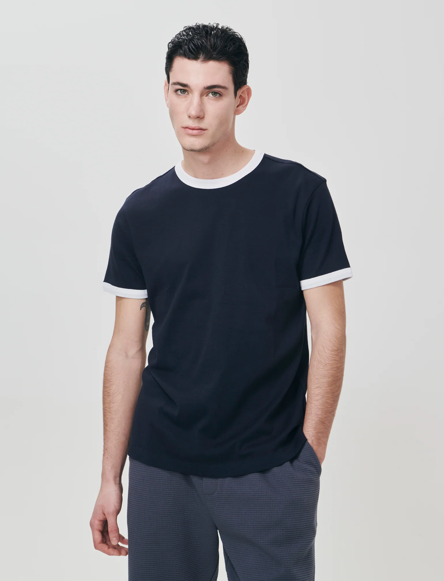 T-shirt a coste con contrasti eleganti - Blu - Image 3