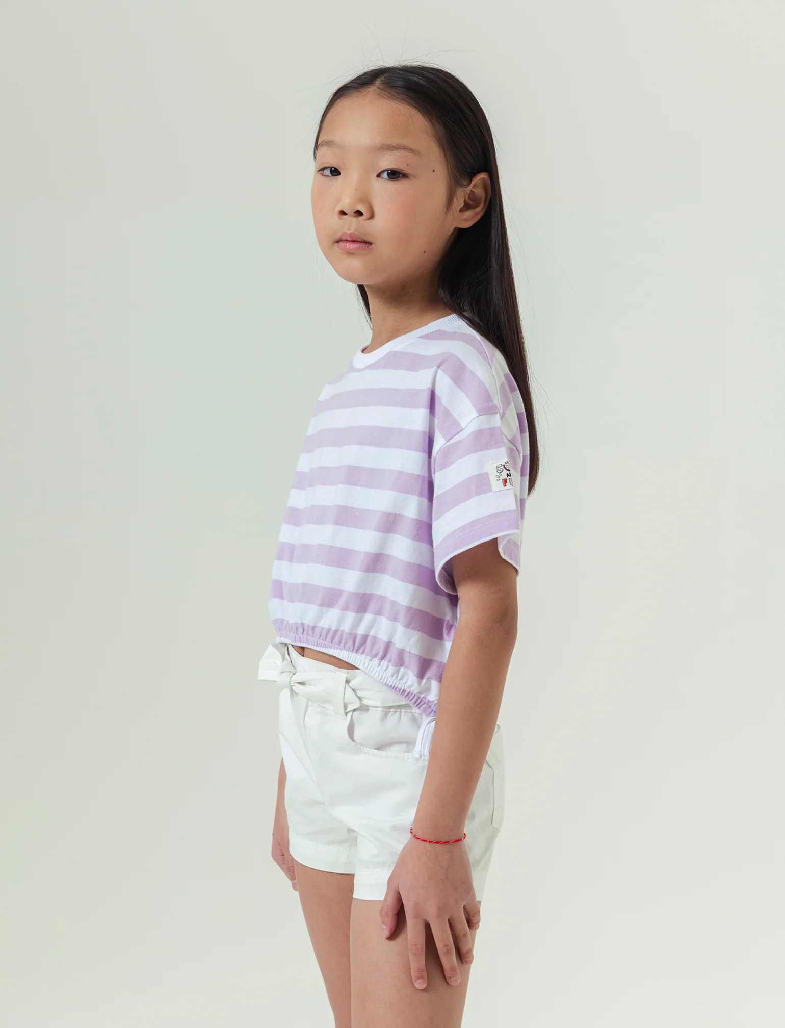 T-shirt a righe da bambina - Lilla