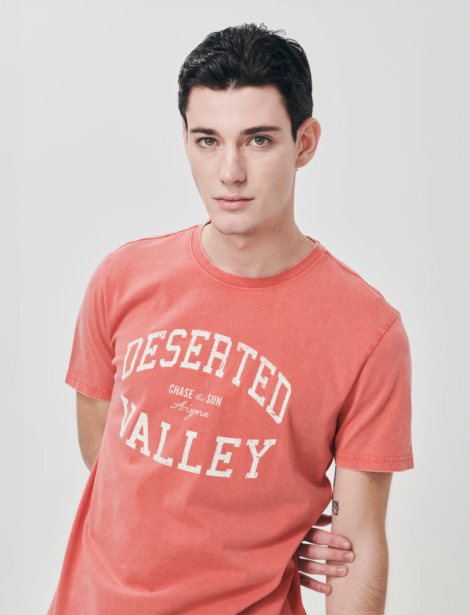 T-shirt Acid Wash in Cotone Jersey - Corallo - Image 4