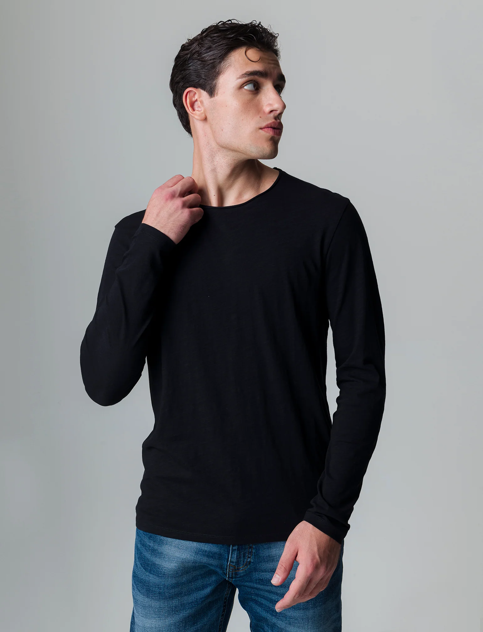 T-shirt basic in cotone slub da uomo - Nero