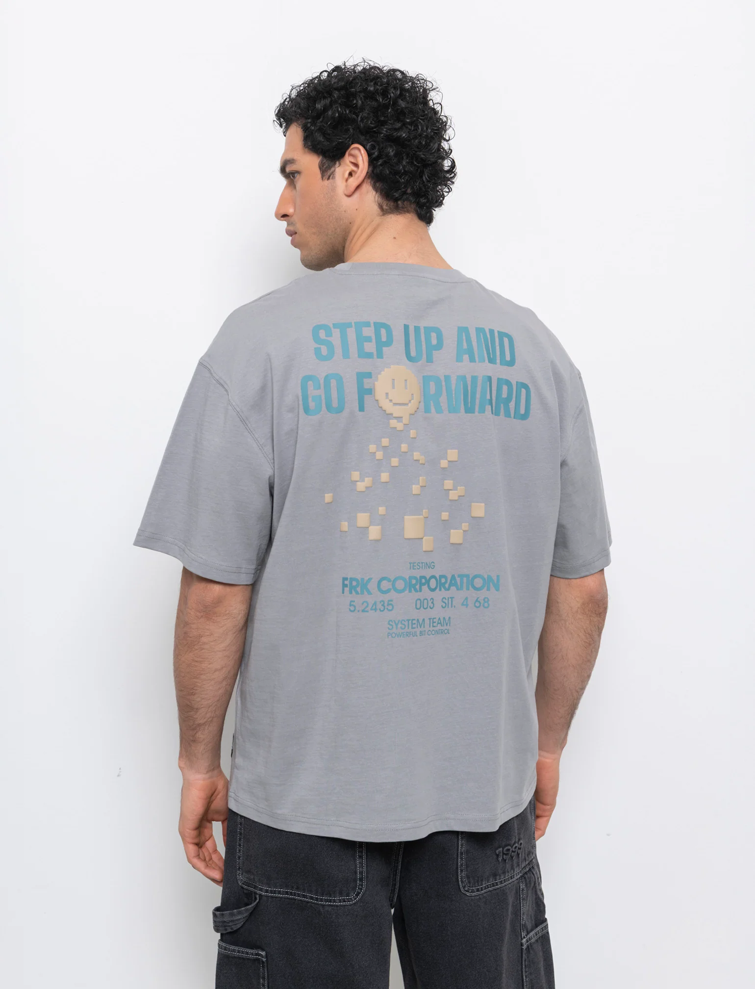 T-shirt boxy fit in cotone con stampe da uomo - Grigio - Image 2
