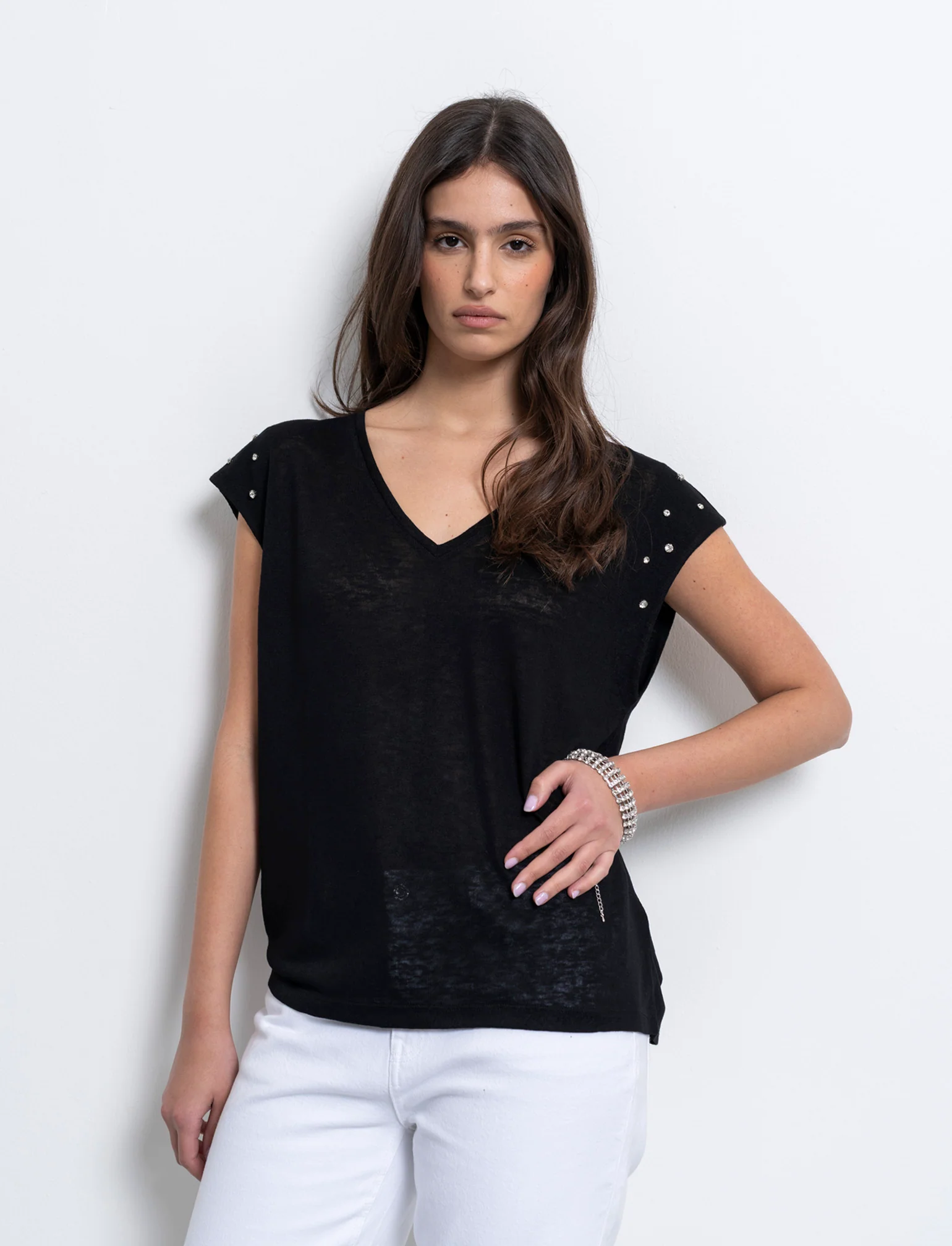 T-shirt con applicazioni da donna - Nero - Image 2