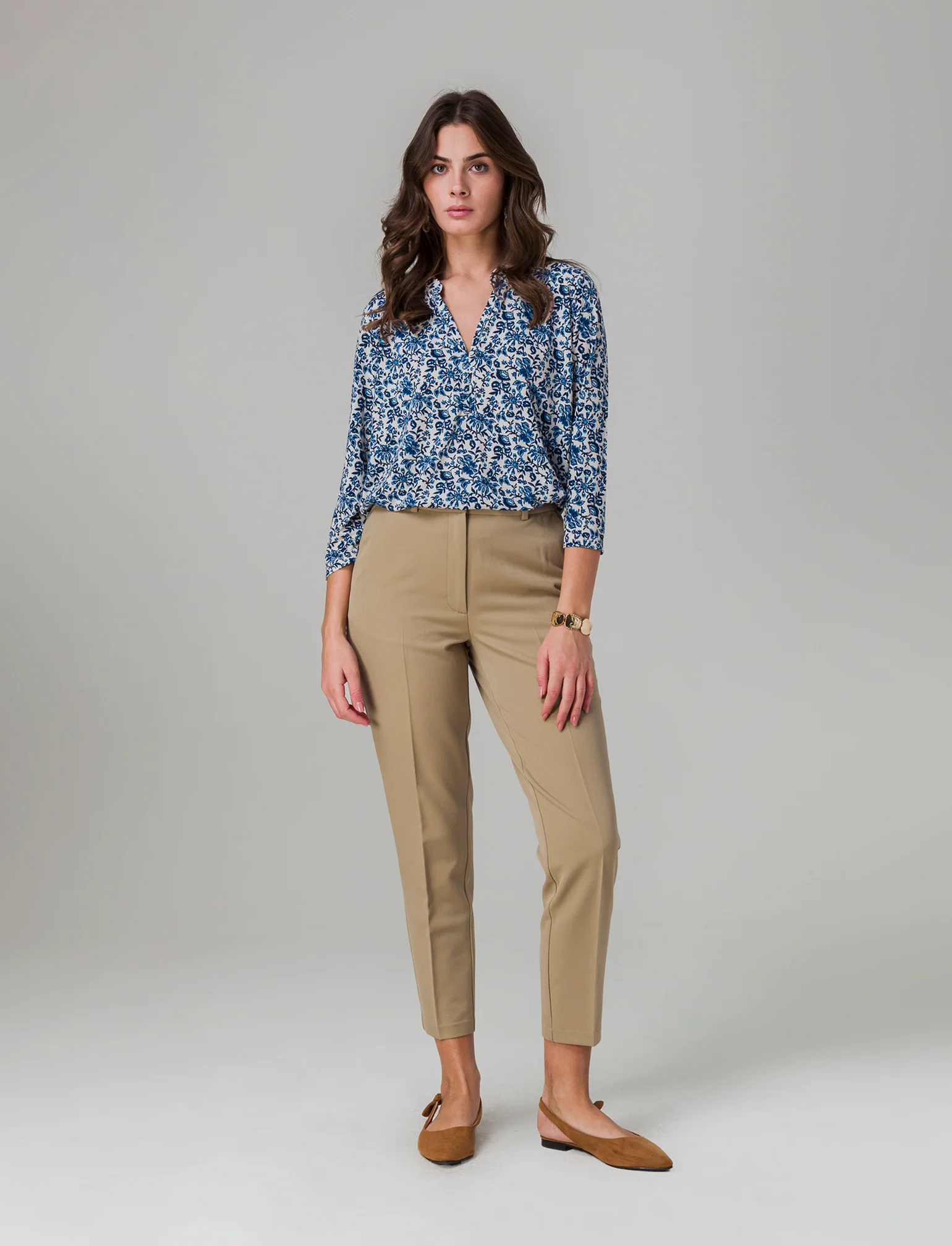 T-shirt con collo alla coreana da donna - var 2 - Image 3