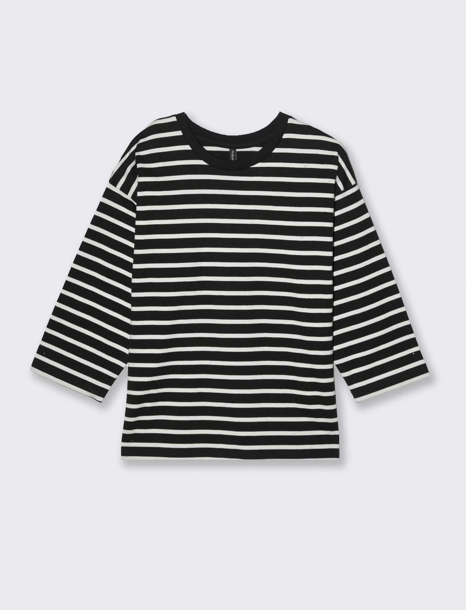 T-SHIRT CON FANTASIA A STRISCE - var 1