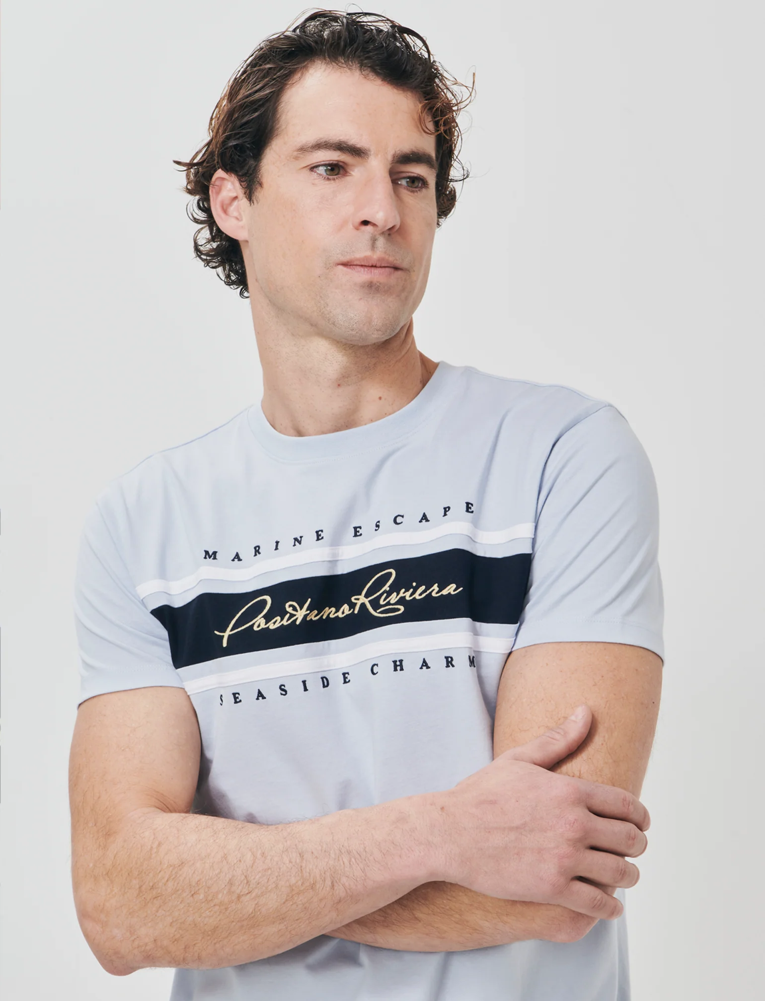 T-shirt con fascia e ricamo sul petto - Celeste polvere - Image 3