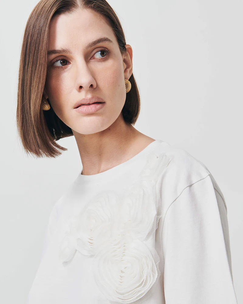 T-Shirt con Fiore Applicato - Avorio - Image 3