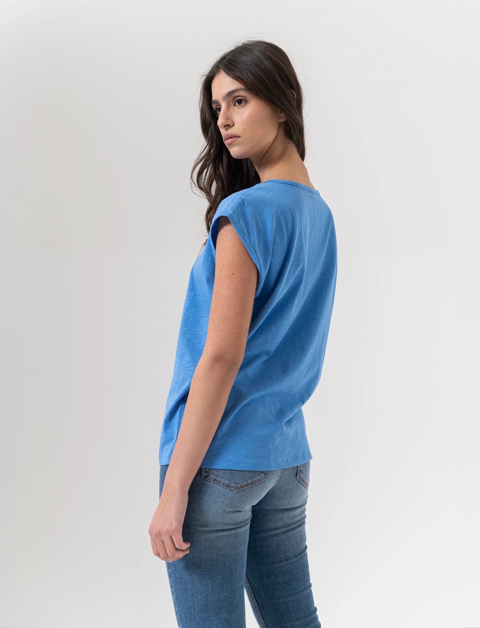 T-shirt con incrocio da donna - Bluette