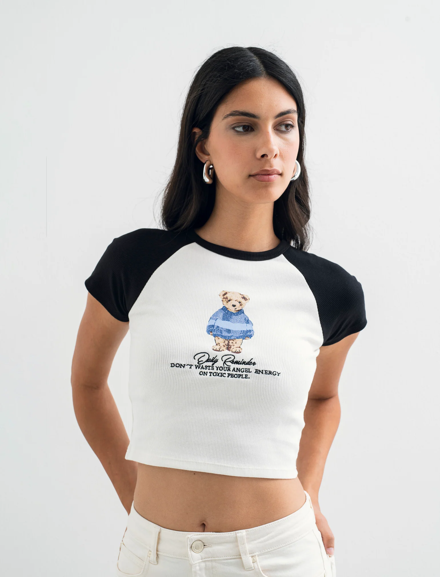 T-SHIRT CON RICAMO - var 2 - Image 3
