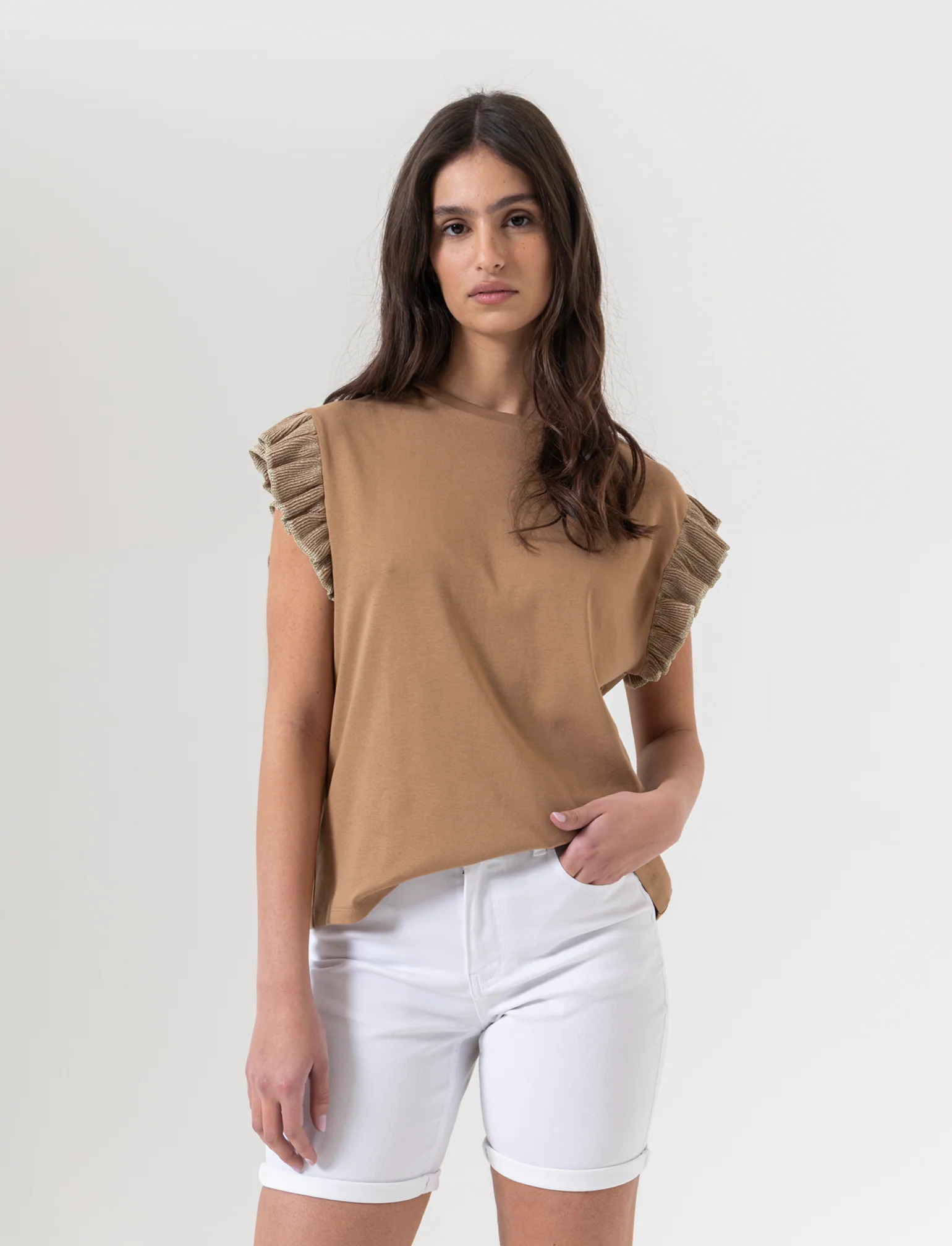 T-shirt con rouches da donna - Caramello - Image 3