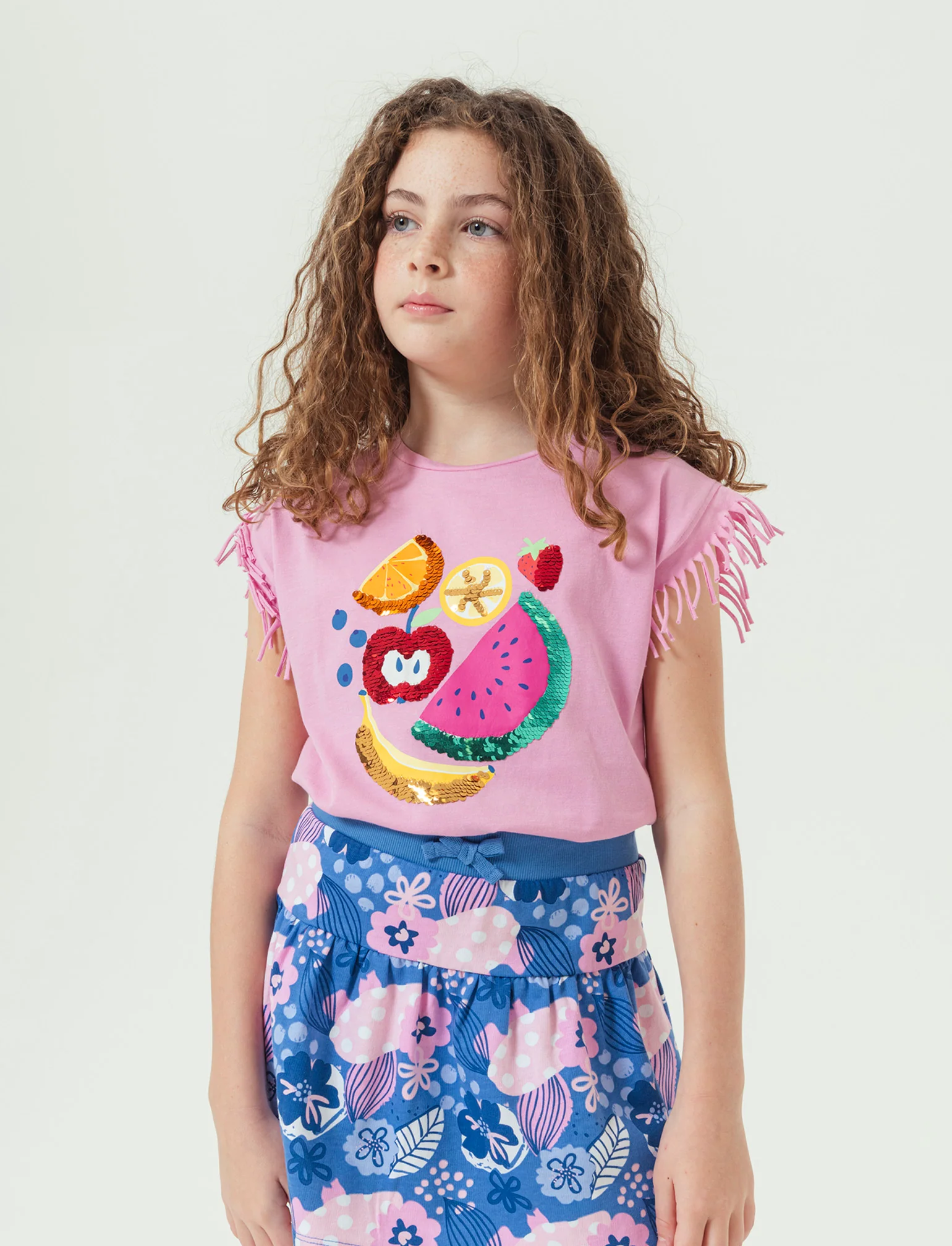 T-shirt con stampa e paillettes da bambina - Rosa