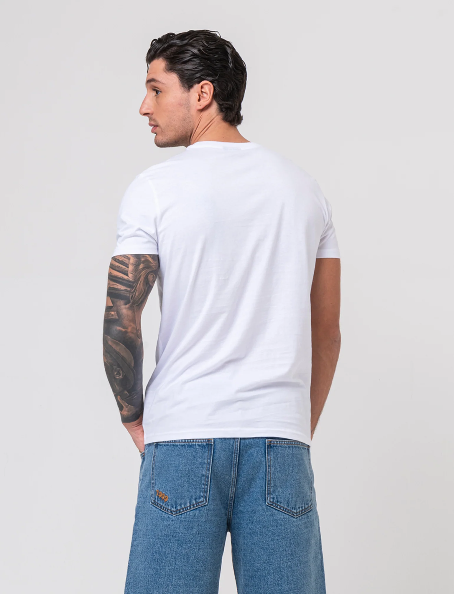 T-shirt con stampa One Piece da uomo - Bianco - Image 2