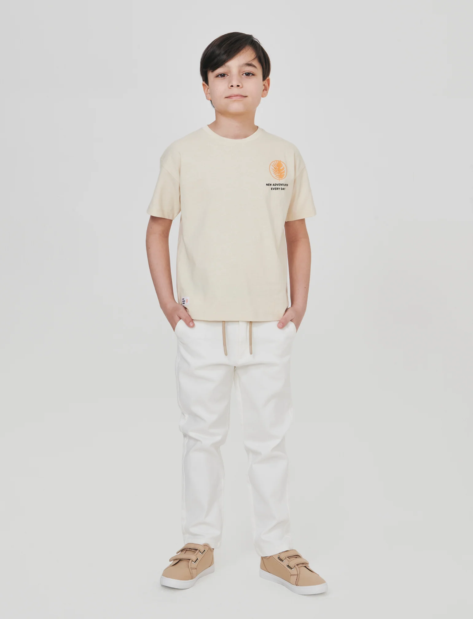 T-Shirt con stampe per ogni occasione - Beige - Image 3