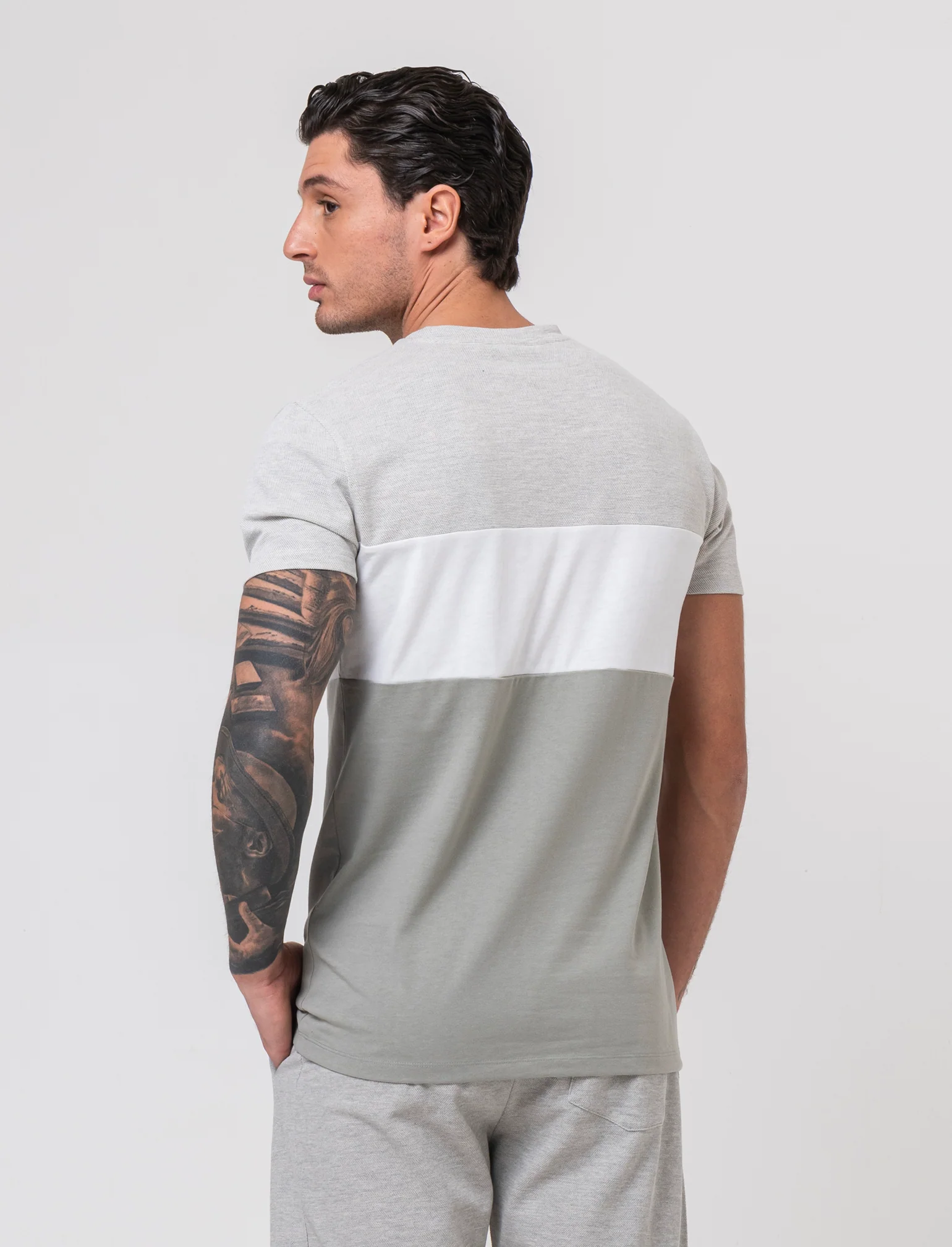 T-shirt con taschino da uomo - Verde - Image 2