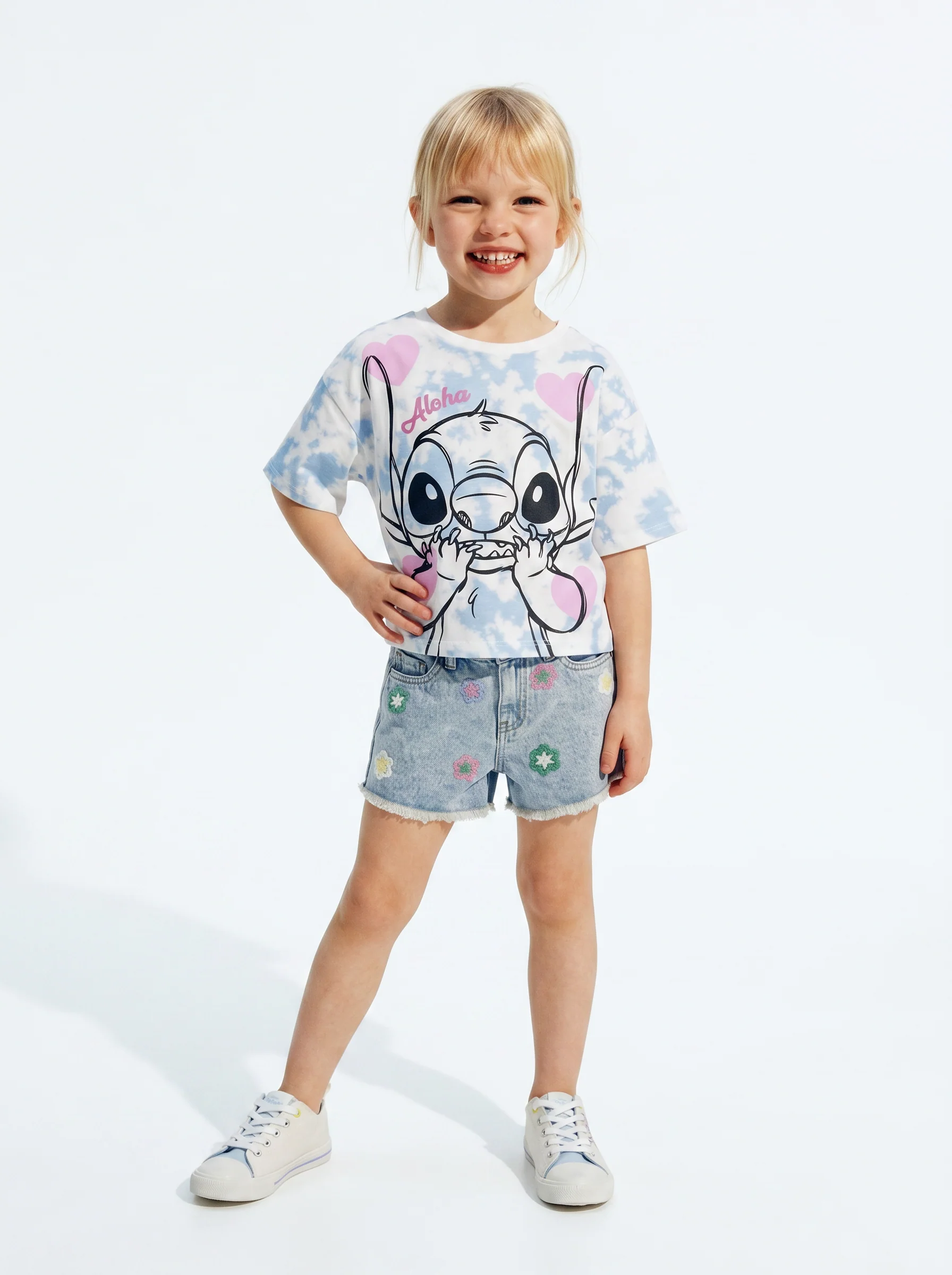 T-shirt Disney Stitch: 3 stili unici - Fantasia - Image 2