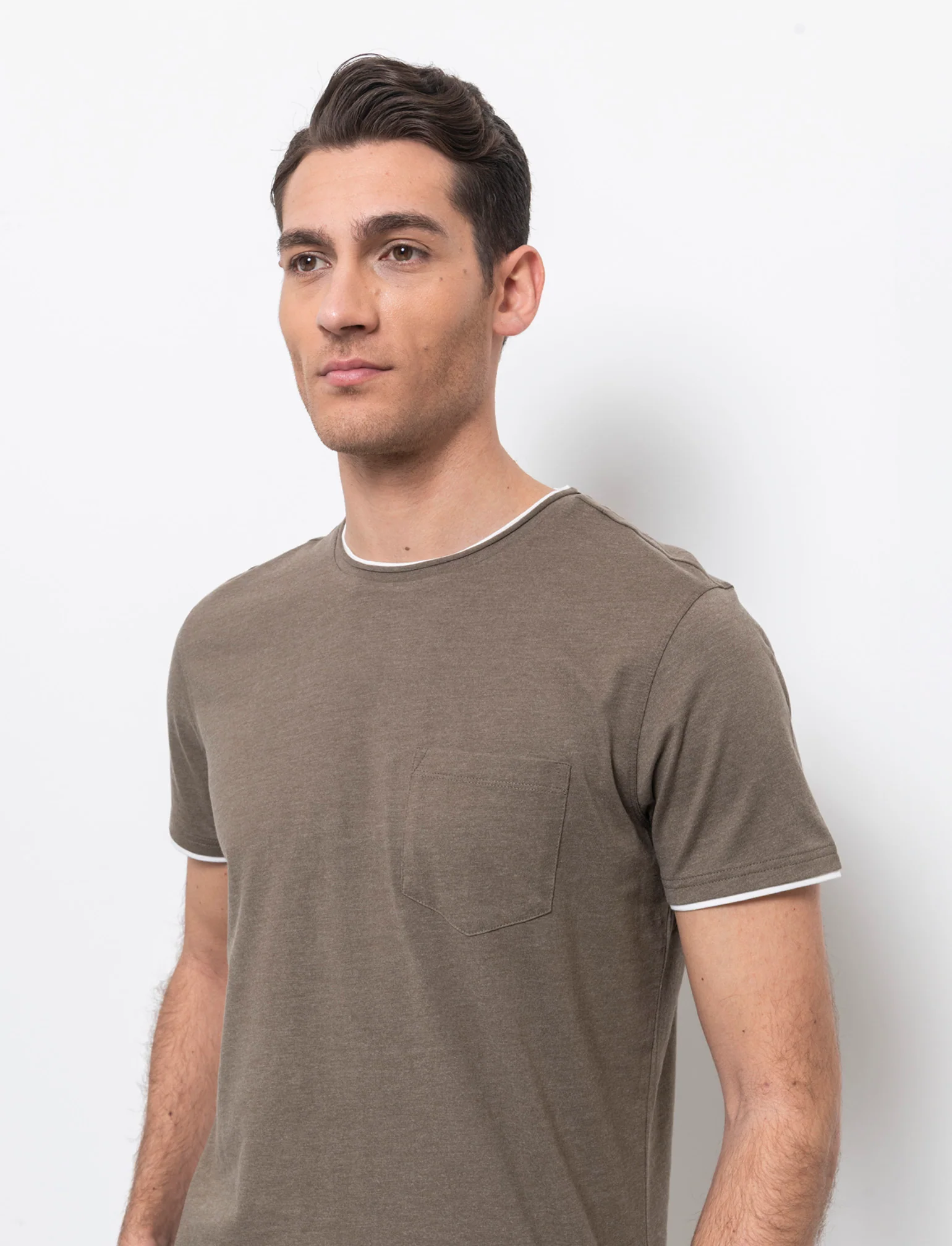 T-shirt effetto melange con tasca da uomo - Verde kaki - Image 3