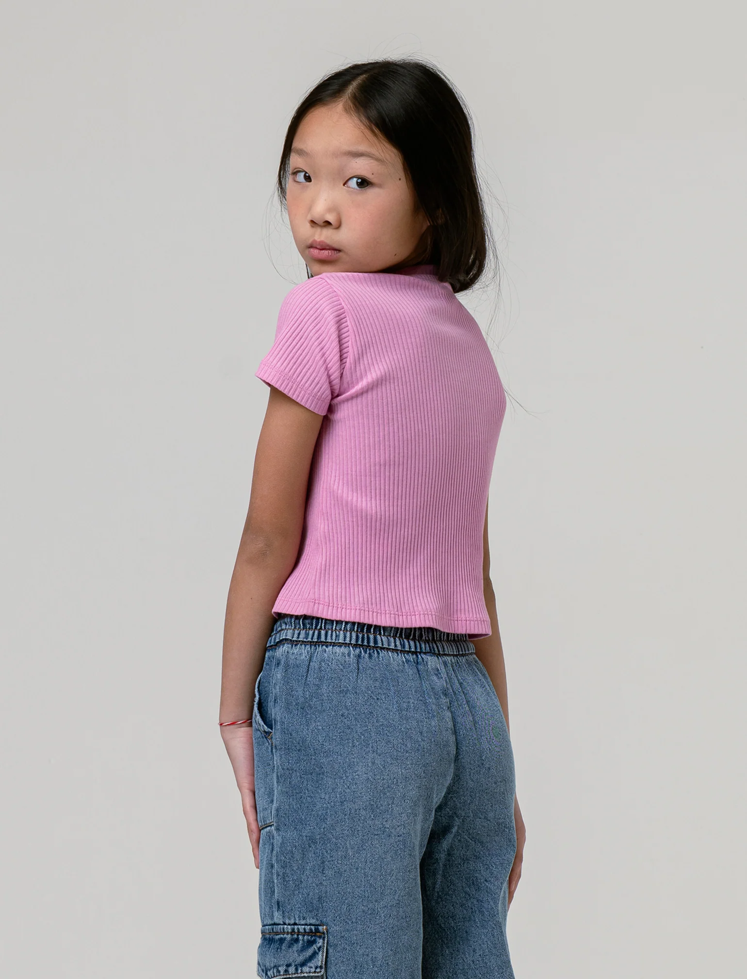 T-shirt in costina con cuore da bambina - Rosa - Image 2