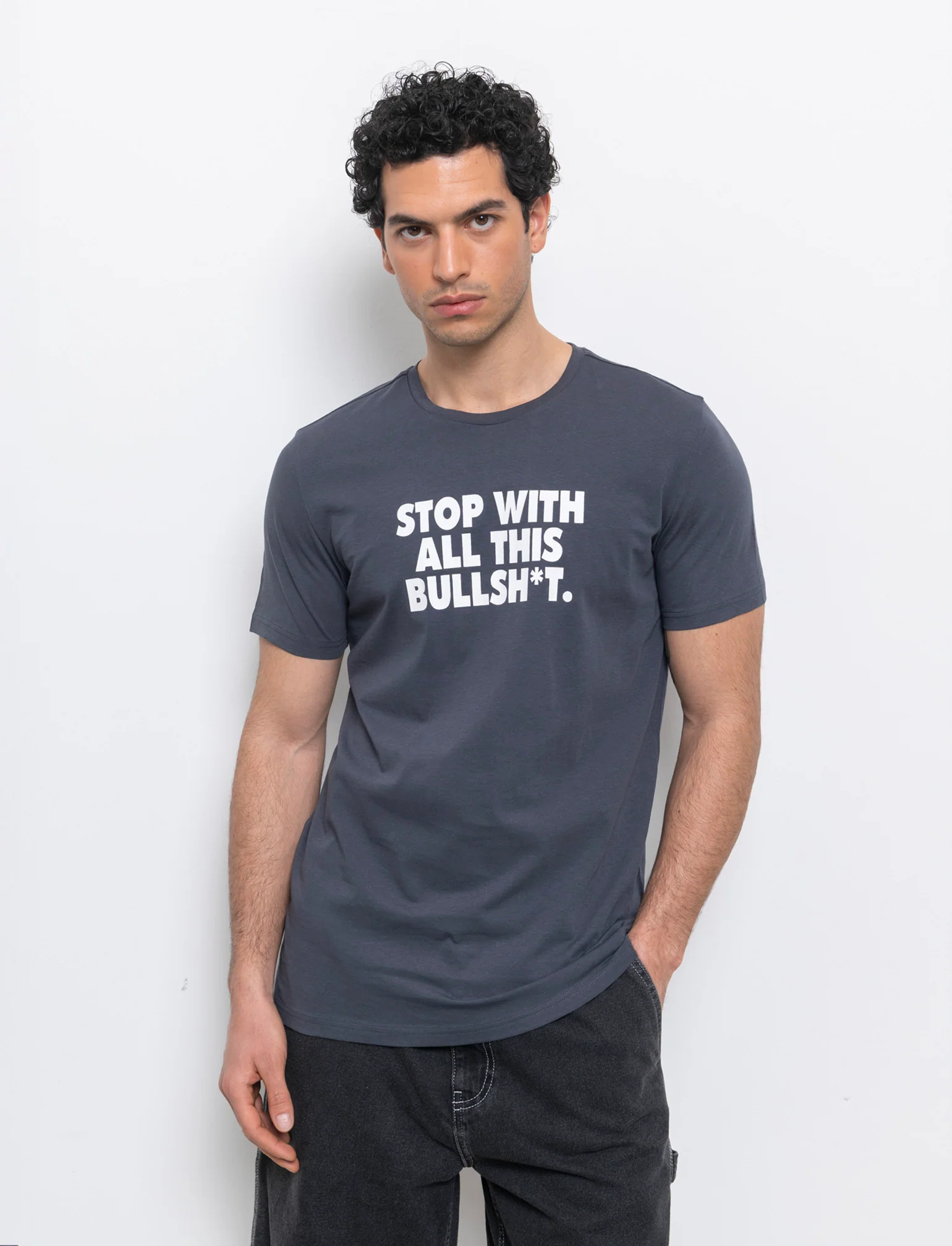 T-shirt in cotone con stampa regular fit da uomo - Avion - Image 2