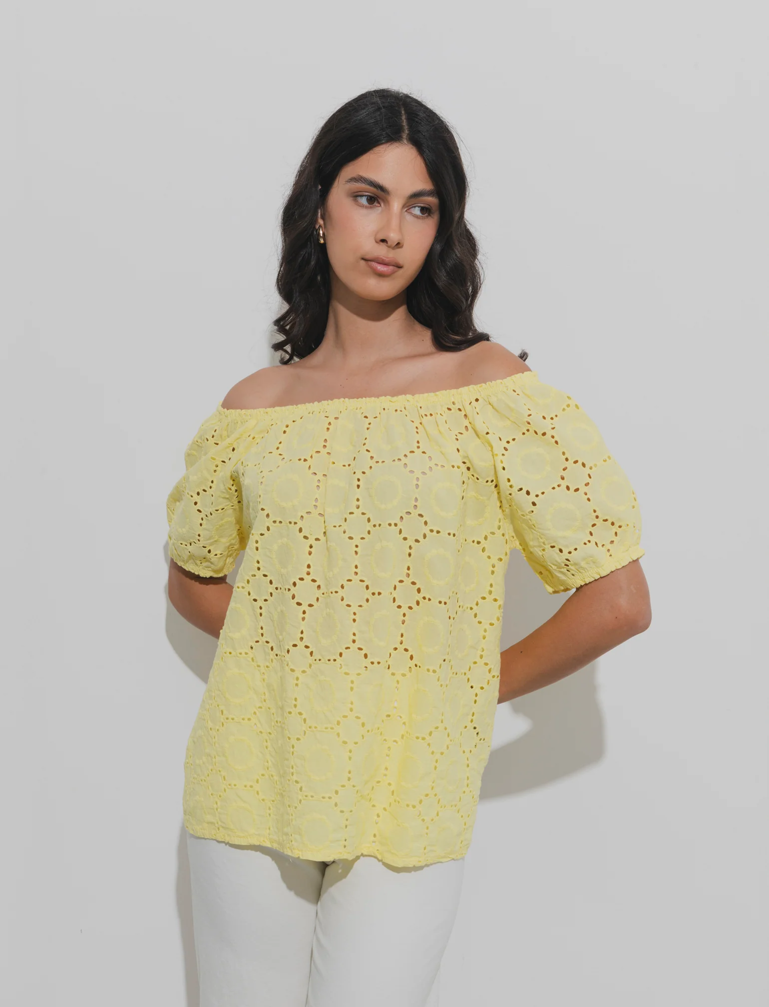 T-shirt in pizzo sangallo - Giallo - Image 2