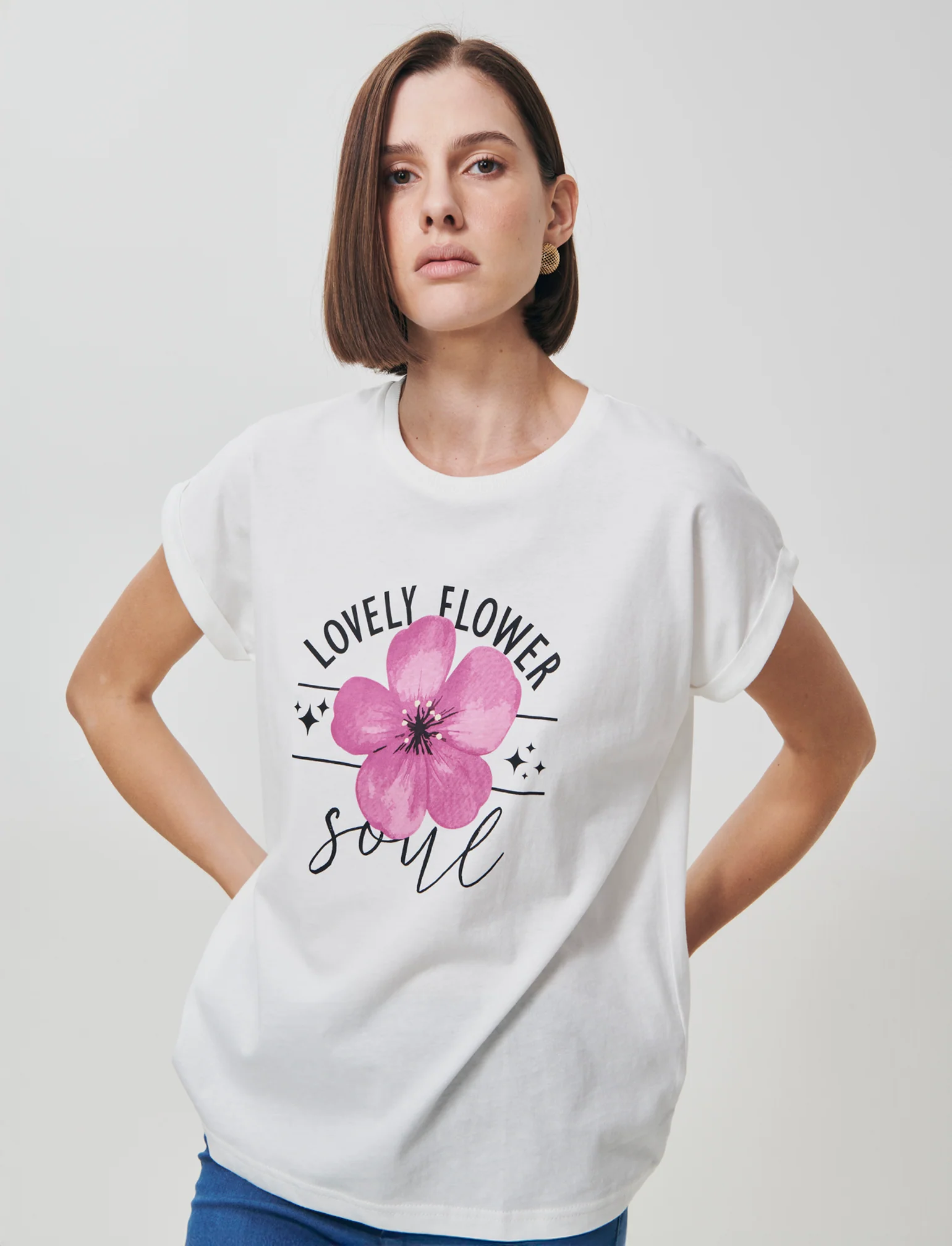 T-Shirt Manica Corta con Stampa e Spalle Scesa - var 2