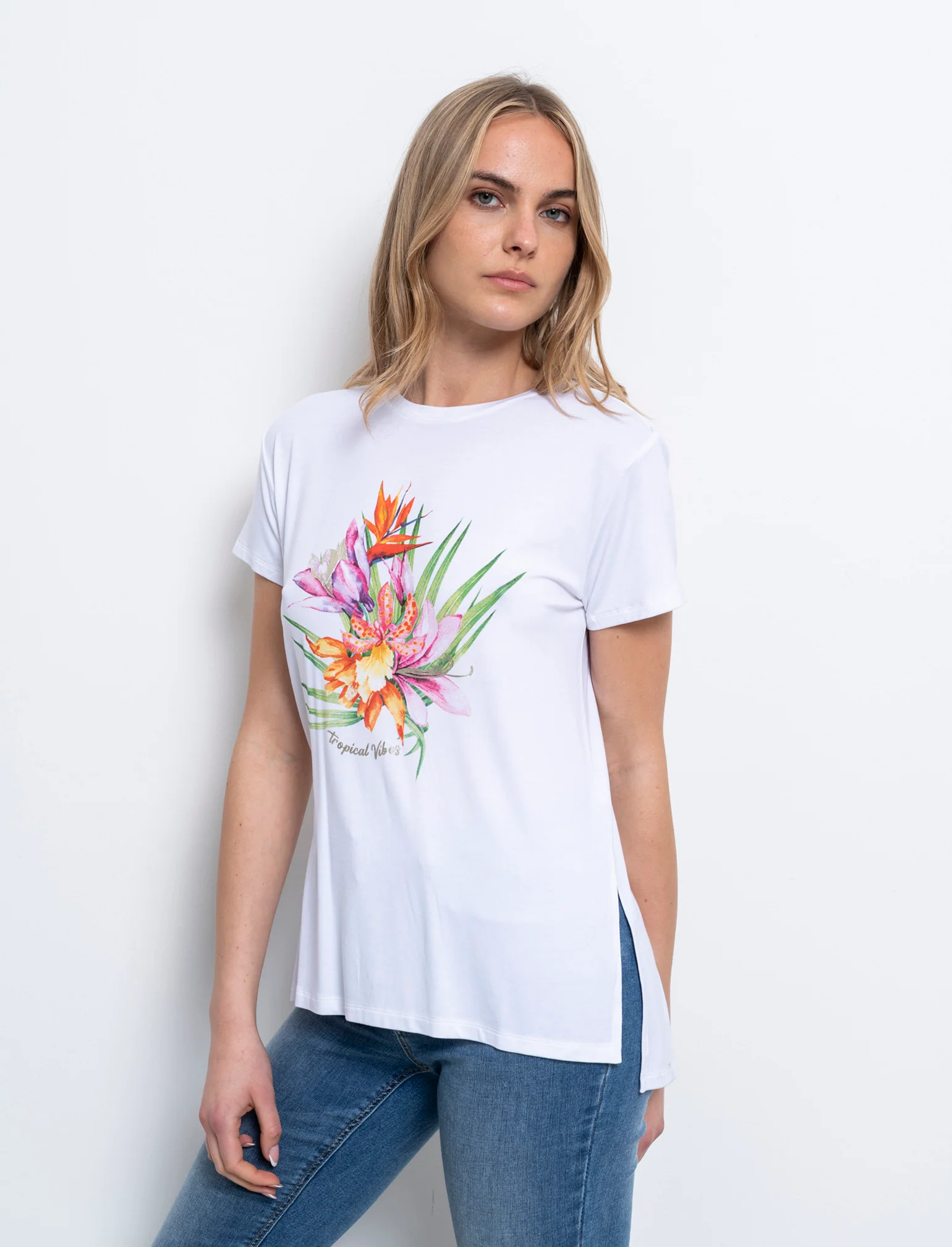 T-shirt manica corta da donna - var 3 - Image 2