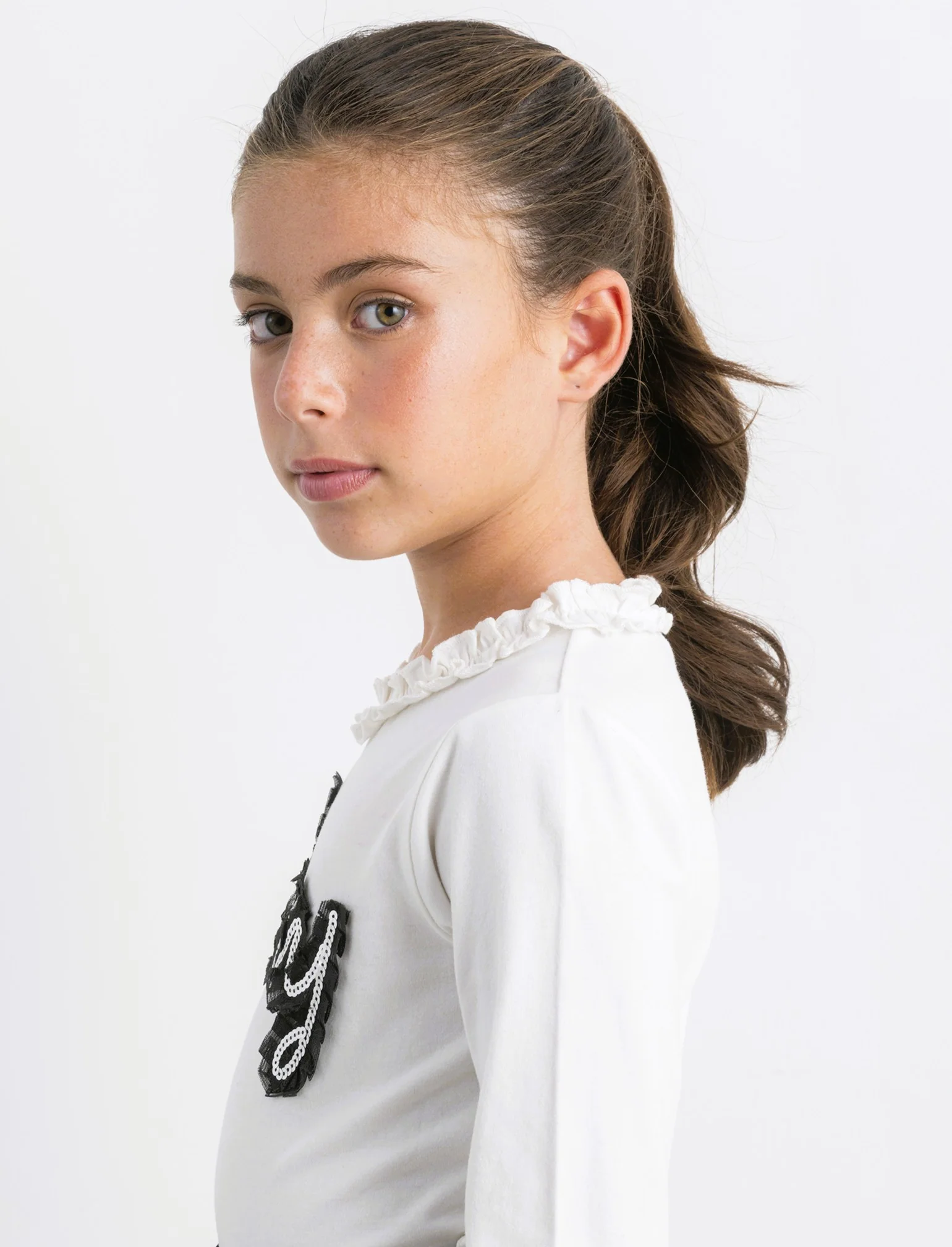 T-shirt manica lunga con scollo rouches e applicazione sul davanri, - Bianco latte - Image 3