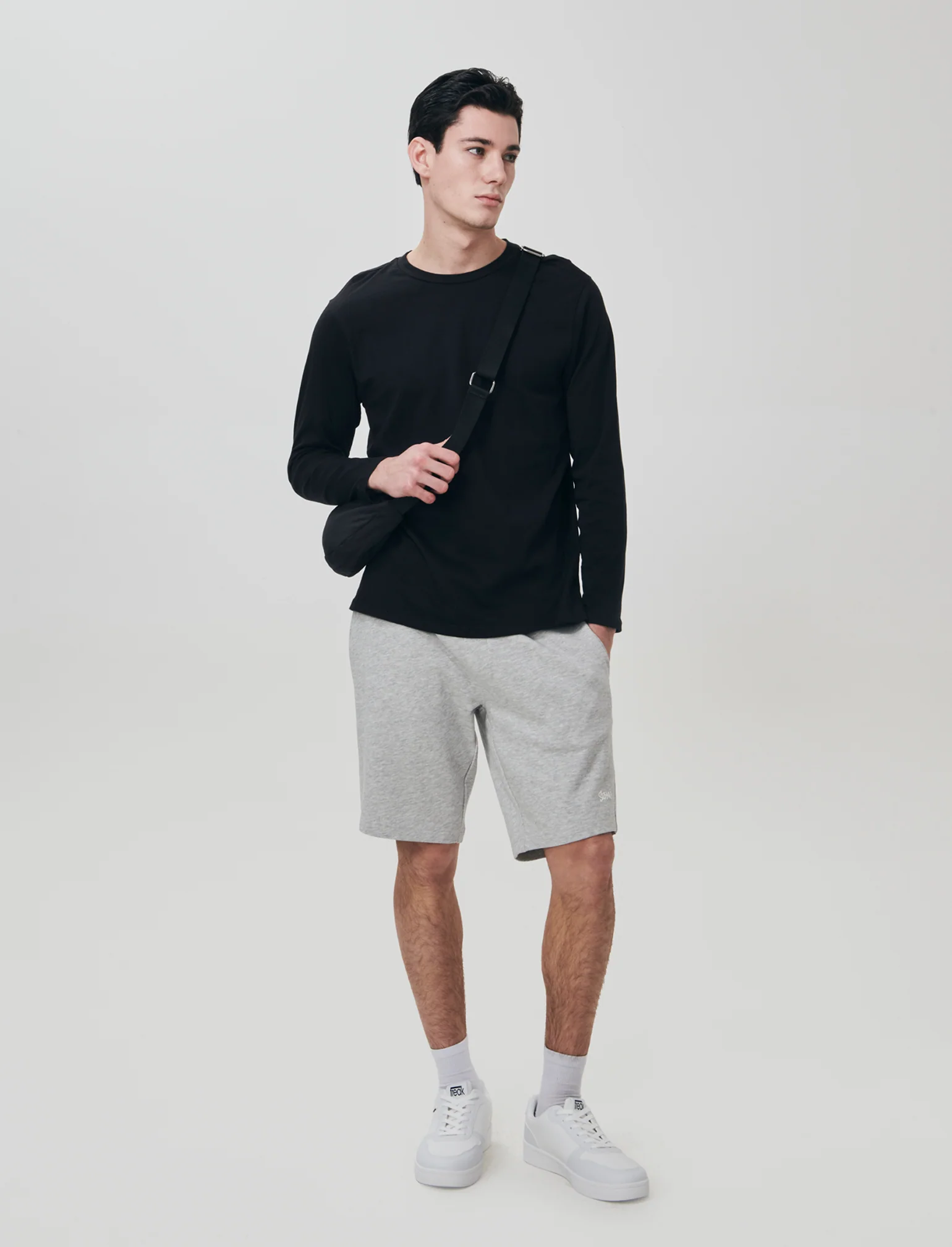 T-shirt manica lunga in cotone regular fit - Nero