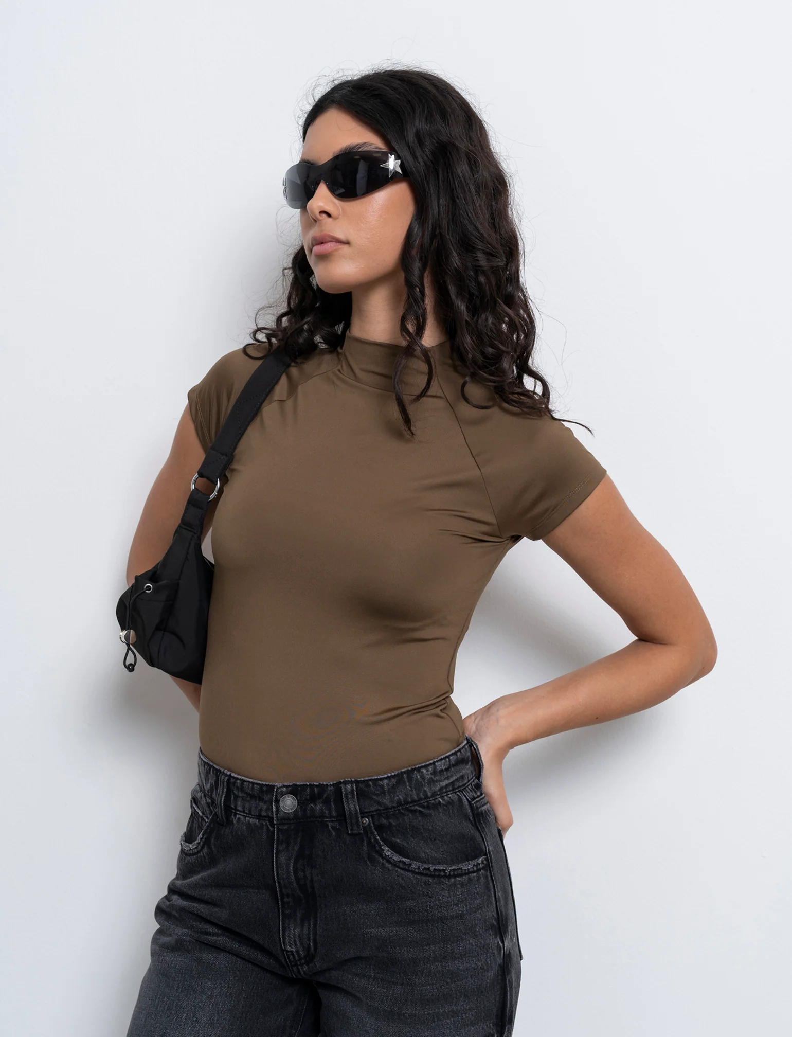 T-shirt mezzo collo da donna - Marrone tabacco - Image 3