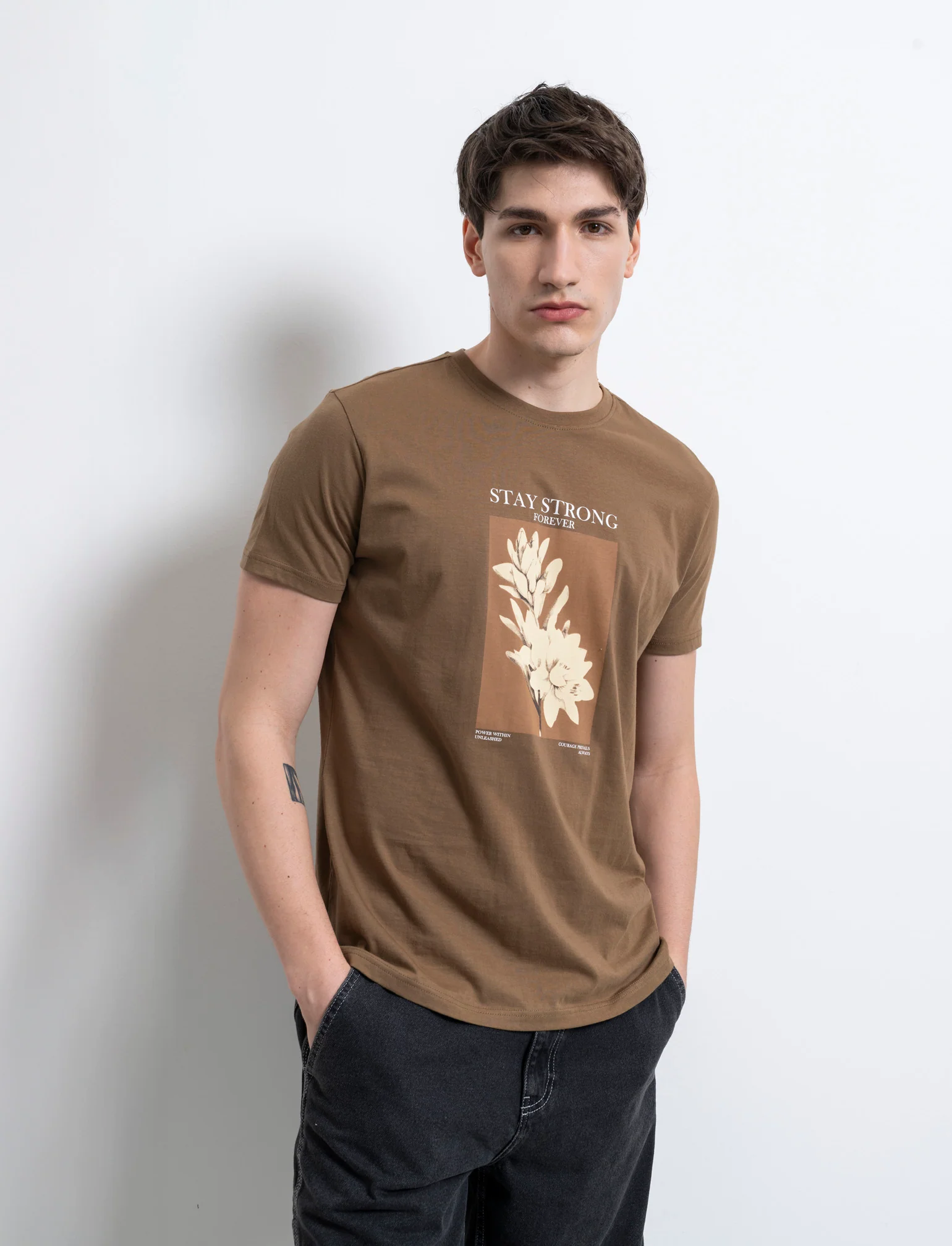 T-shirt regular fit con stampa da uomo - Grigio fango - Image 3