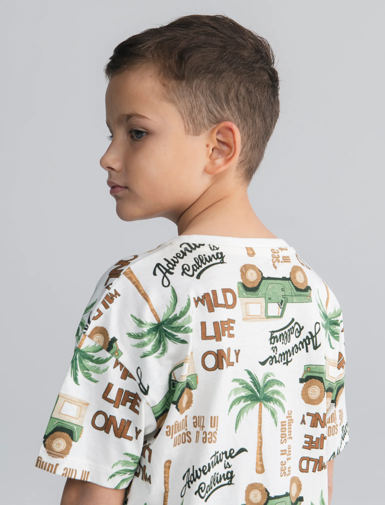 T-shirt safari mezza manica over - Bianco latte - Image 4