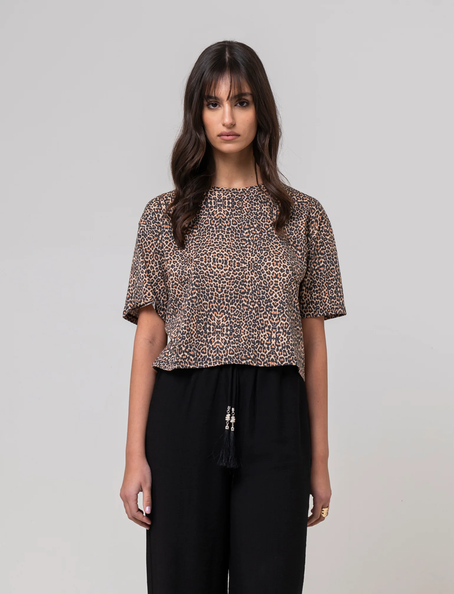 T-shirt sampata da donna - var 1