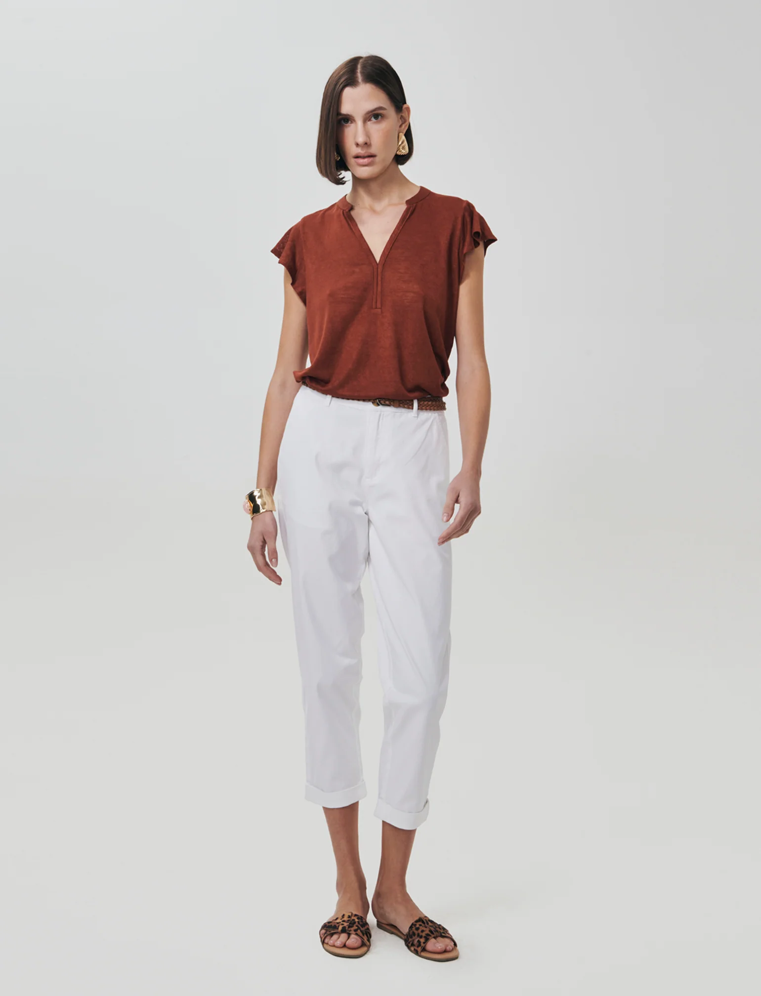 T-Shirt Scollo a V Manica Corto - Cognac - Image 4