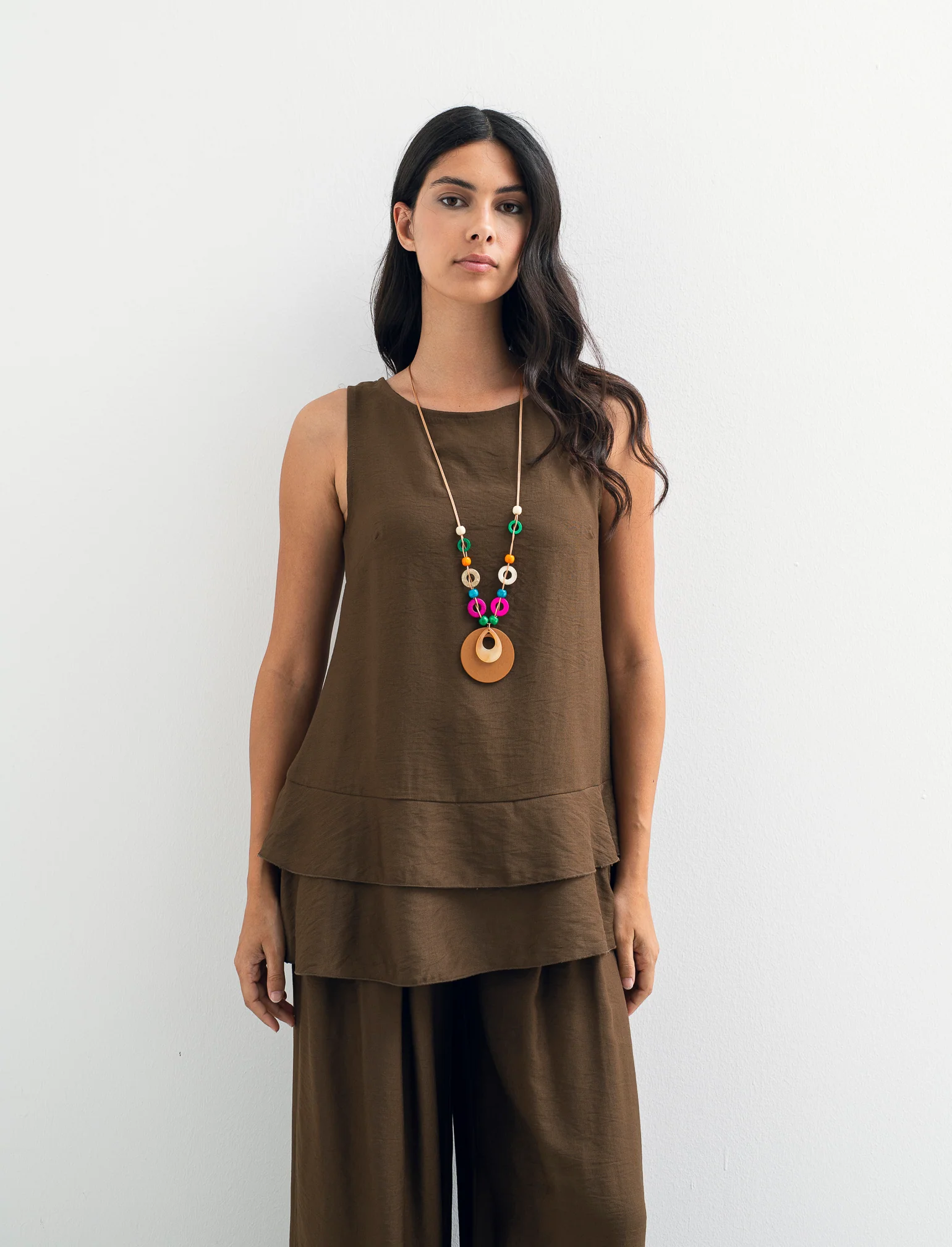 Top con balza e collana - Moro - Image 4